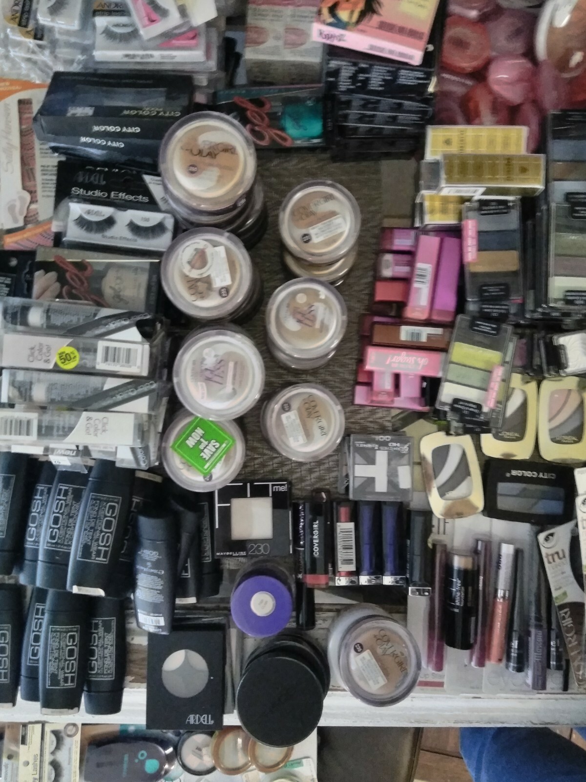 lot 200 pieces mixed all brand Assorted Rimmel wnw, Covergirl maibyline loreal