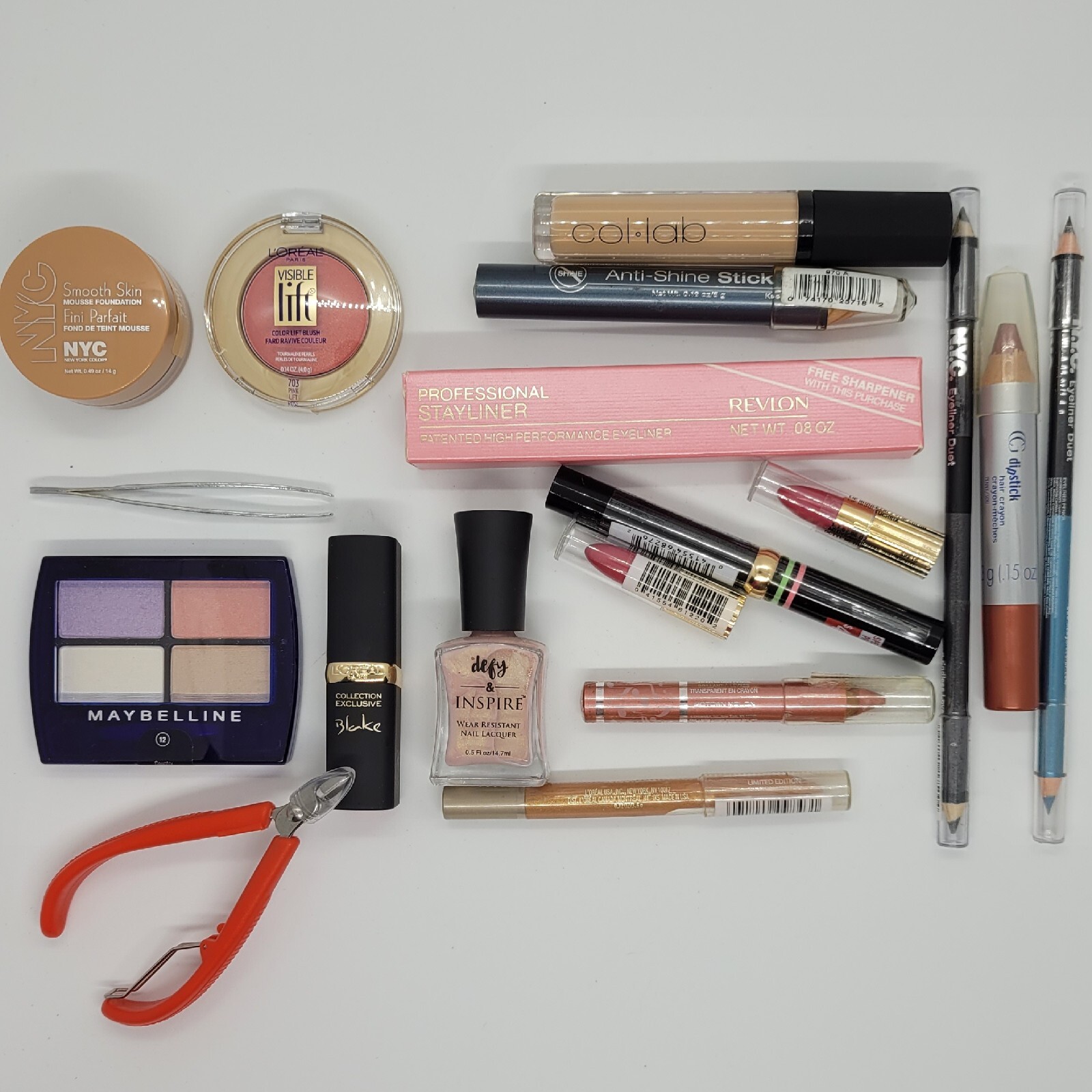 Mixed Beauty Lot 17 Items L’Oreal Collab Maybelline Sally Hansen NYC Revlon NEW