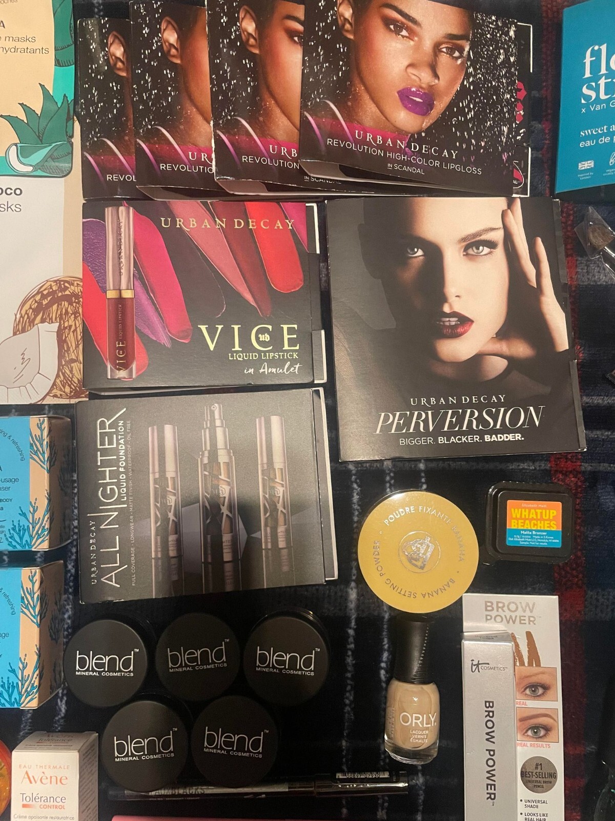 5 Piece Random Makeup Lot + Bag- Clinique, Smashbox, KVD, Tarte,UD, Dior & More