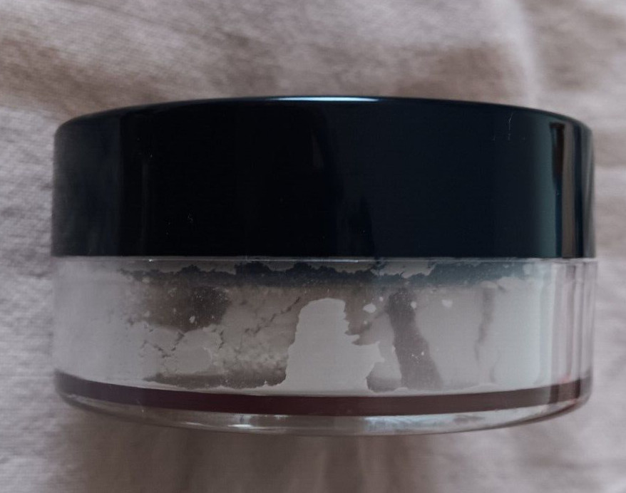 Wet n Wild Loose Translucent Highlighting Setting Powder Stick Halo Liquid Lot
