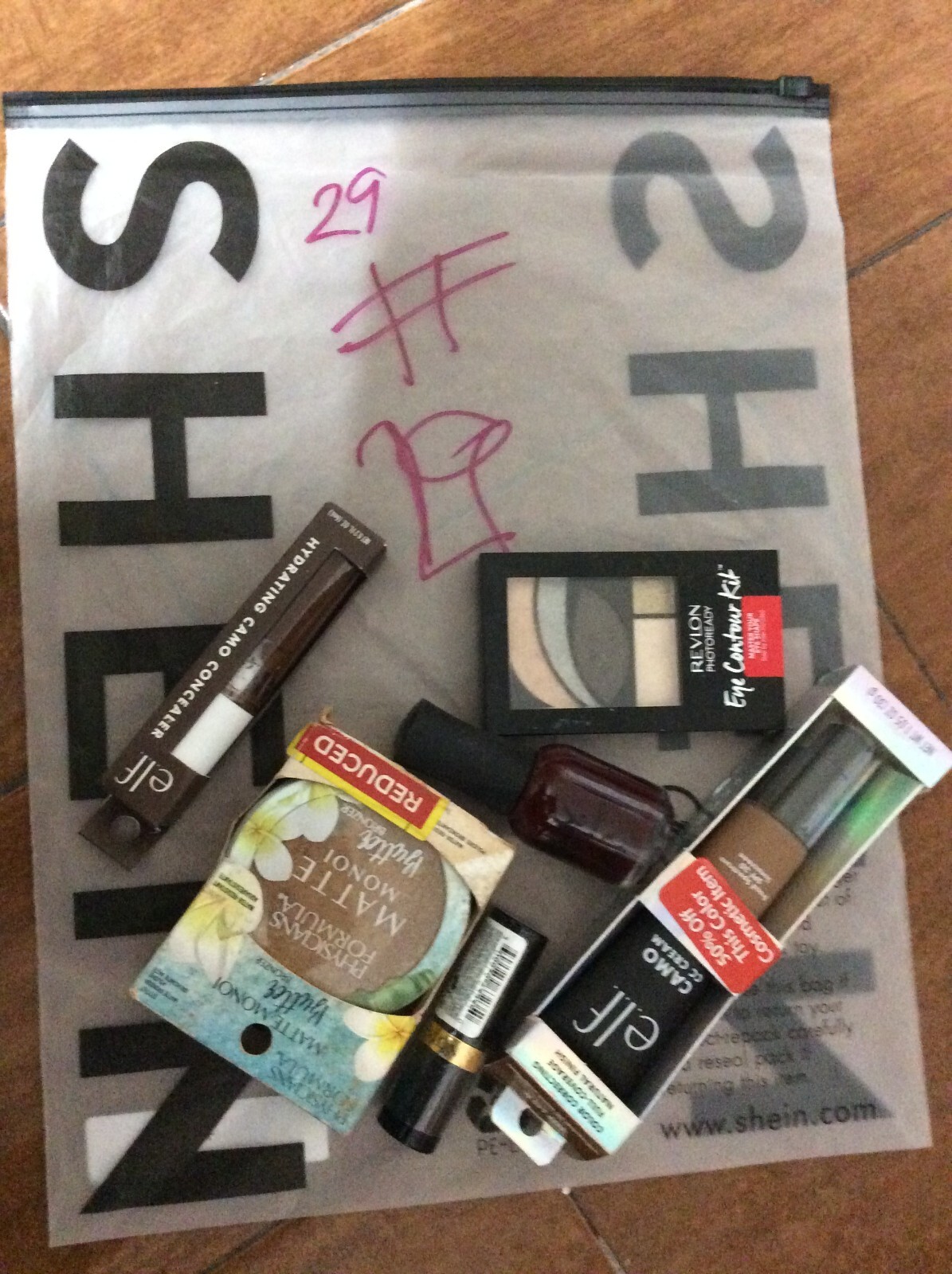 makeup-