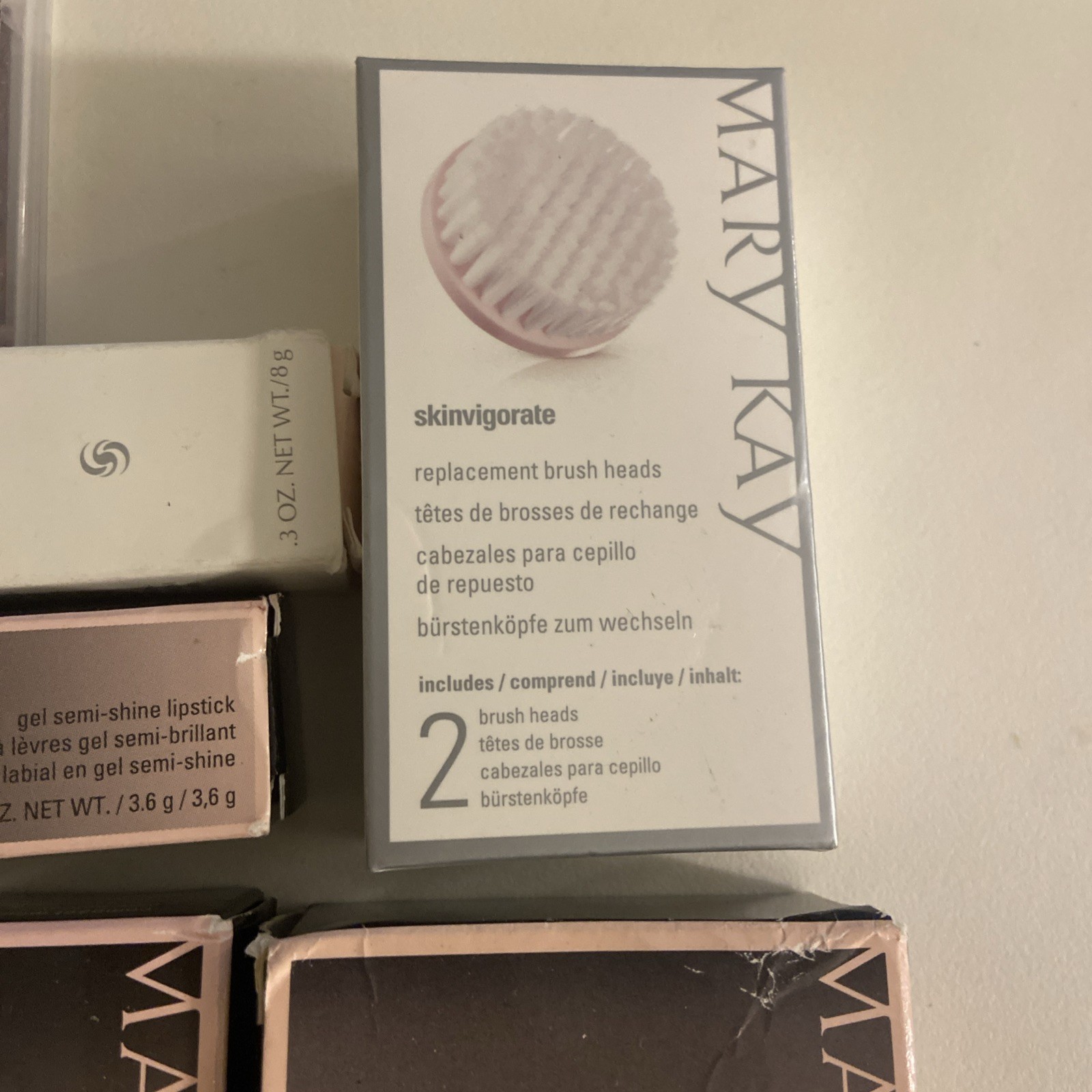 Mary Kay Lot Of 15 piece Makeup Please Look Carefully For The Pictures