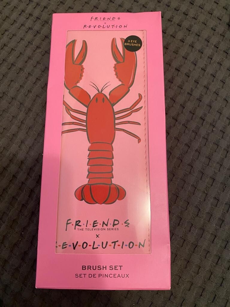 Revolution X, Friends, Lobster makeup Brush Set, 4 items