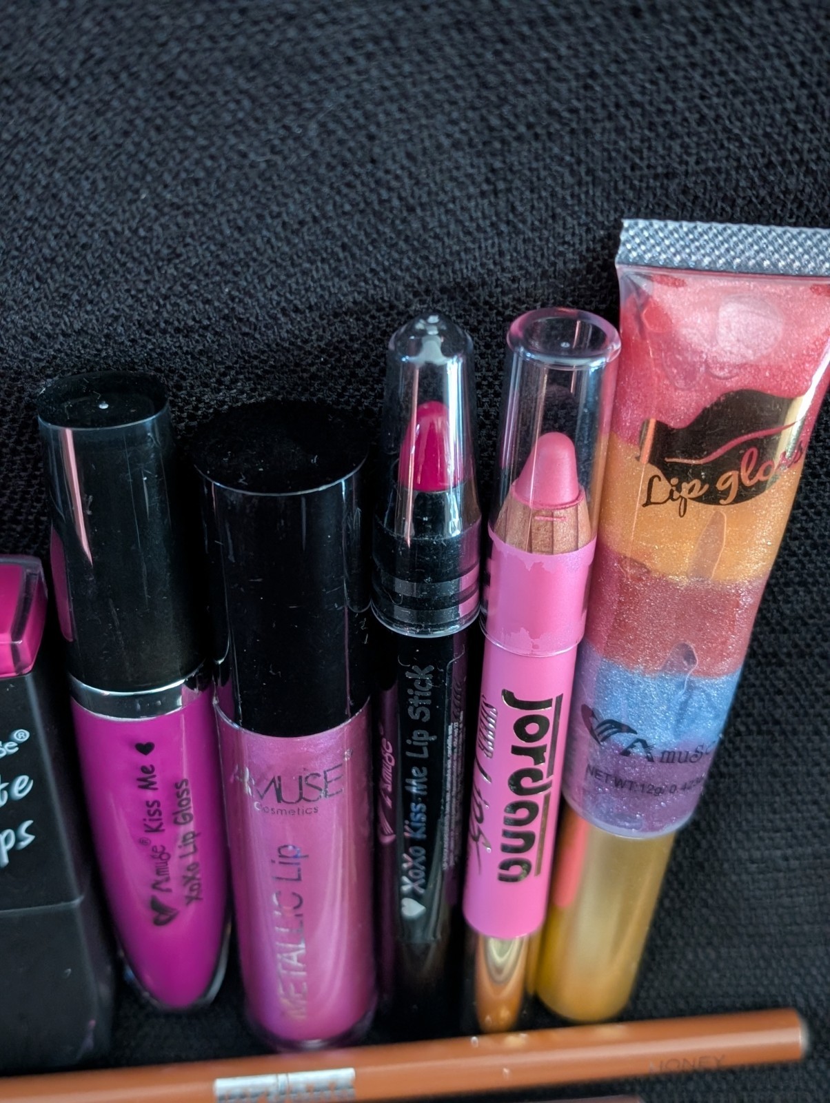 Assorted LIP MAKEUP BEAUTY Bundle Lot-12 PCS-New/Discontinued-Lot6