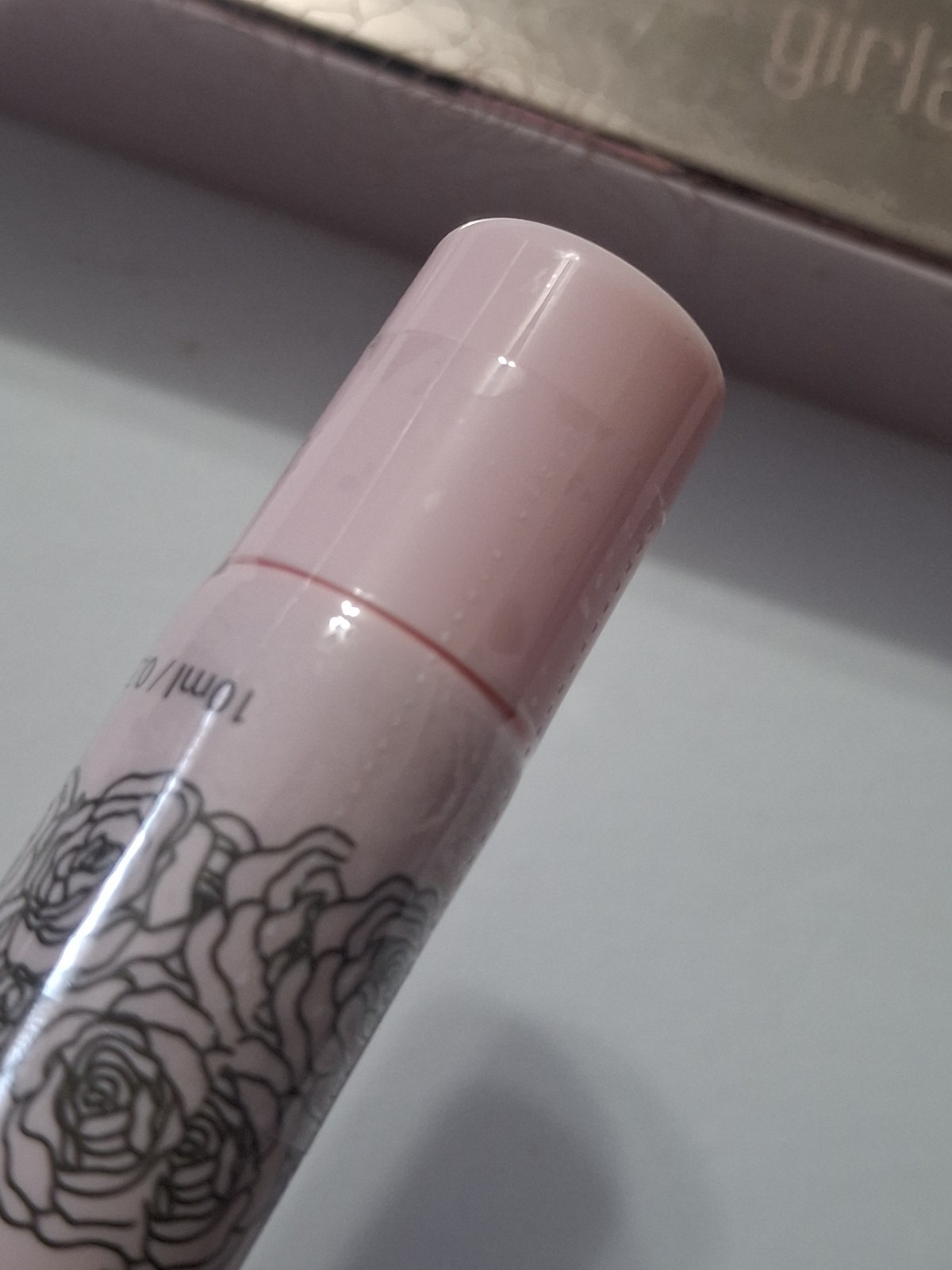 Girlactik 2‑in‑1 Tint Foundation F2Light & Rose Oil Petal Lip Gloss Yara Roll On