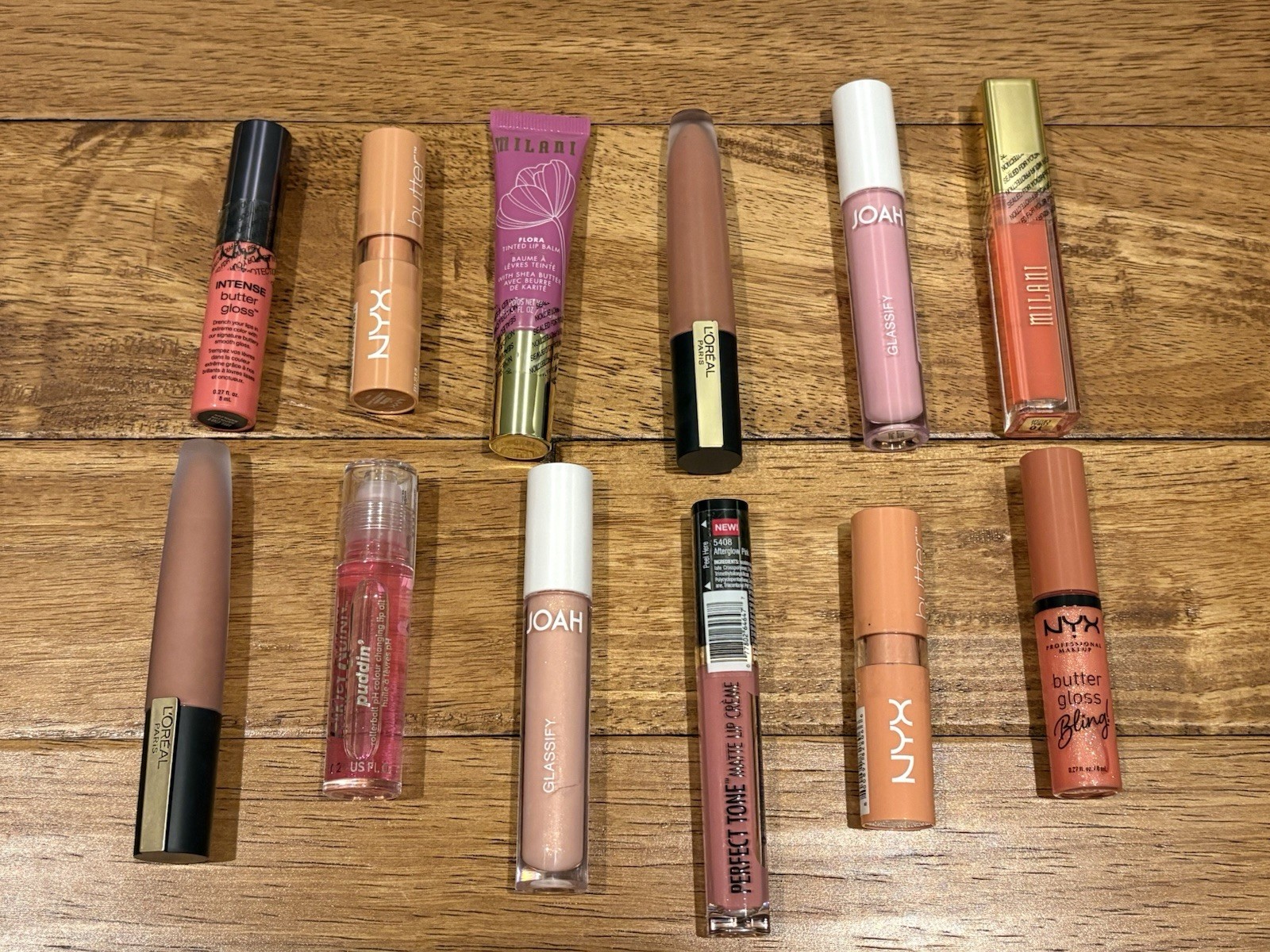 Assorted LIP MAKEUP BEAUTY Bundle Lot-12 PCS-New/Discontinued