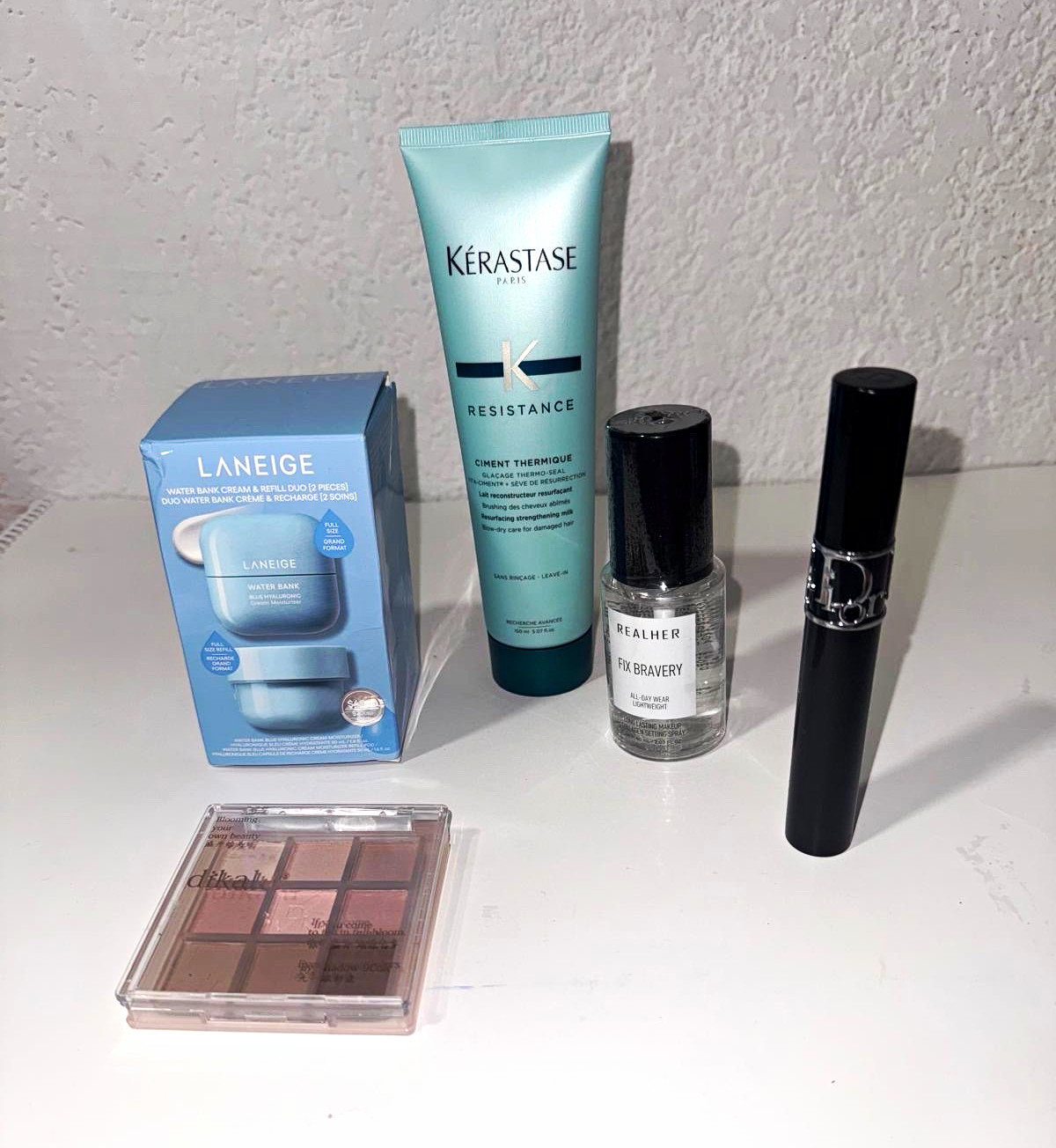 Assorted Full Size Hydrating Beauty Lot: Laneige Water Bank, Kerastase, Realher