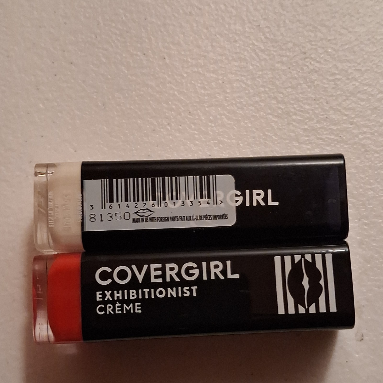 COVERGIRL Makeup Lot: Outlast 24HR Concealer + Exhibitionist Lips, Melting Pout