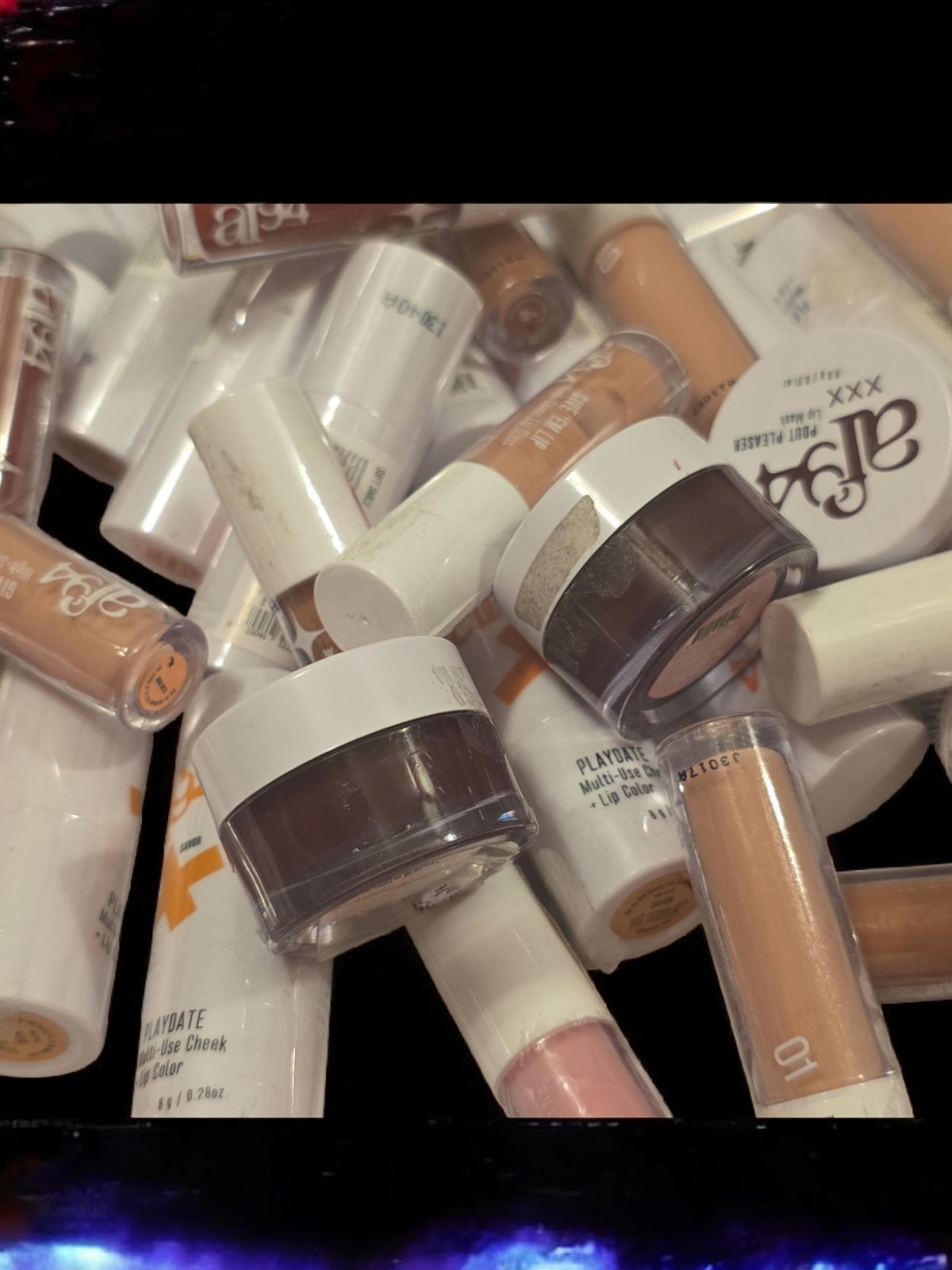 BEAUTY MAKEUP SKINCARE HAIRCARE MYSTERY LOT – ALL NEW FULL SIZE ITEMS ~ 25PC NEW