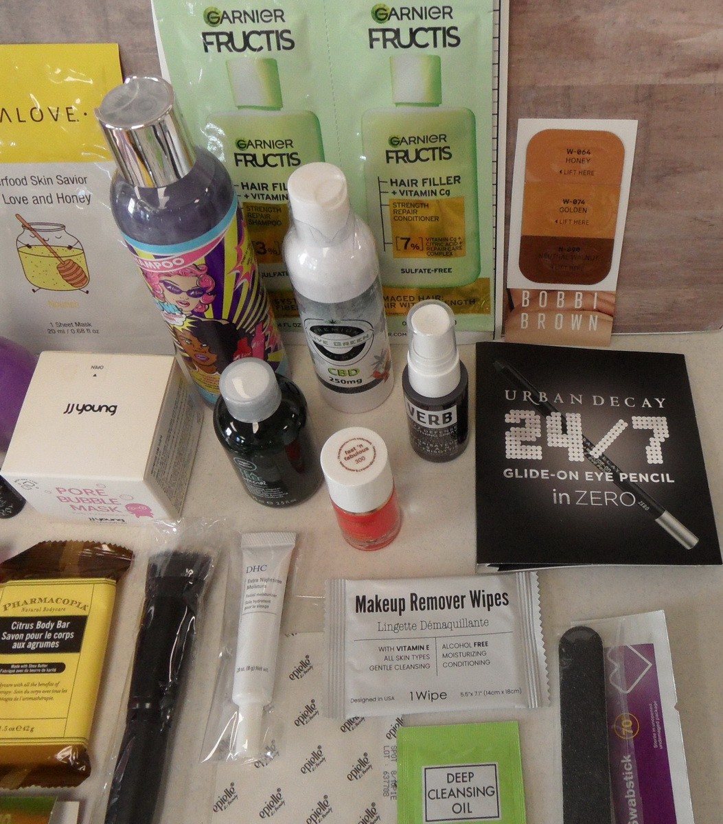 75+ PCS MAKEUP SKINCARE HAIR BEAUTY PERFUME DELUXE LUXURY FULL SAMPLE TRAVEL LOT