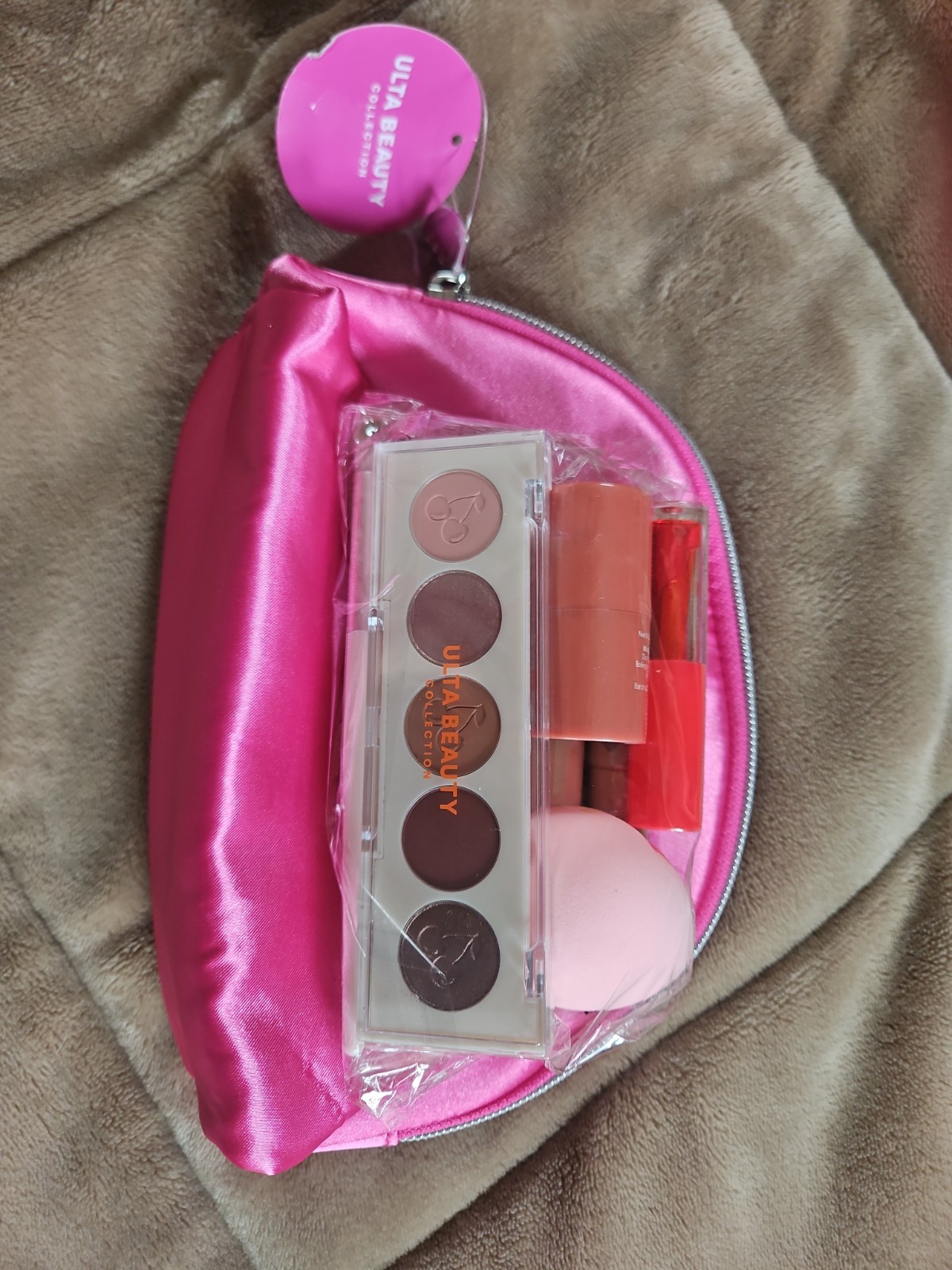 9 Piece Ulta Beauty Make Up Collection Pink