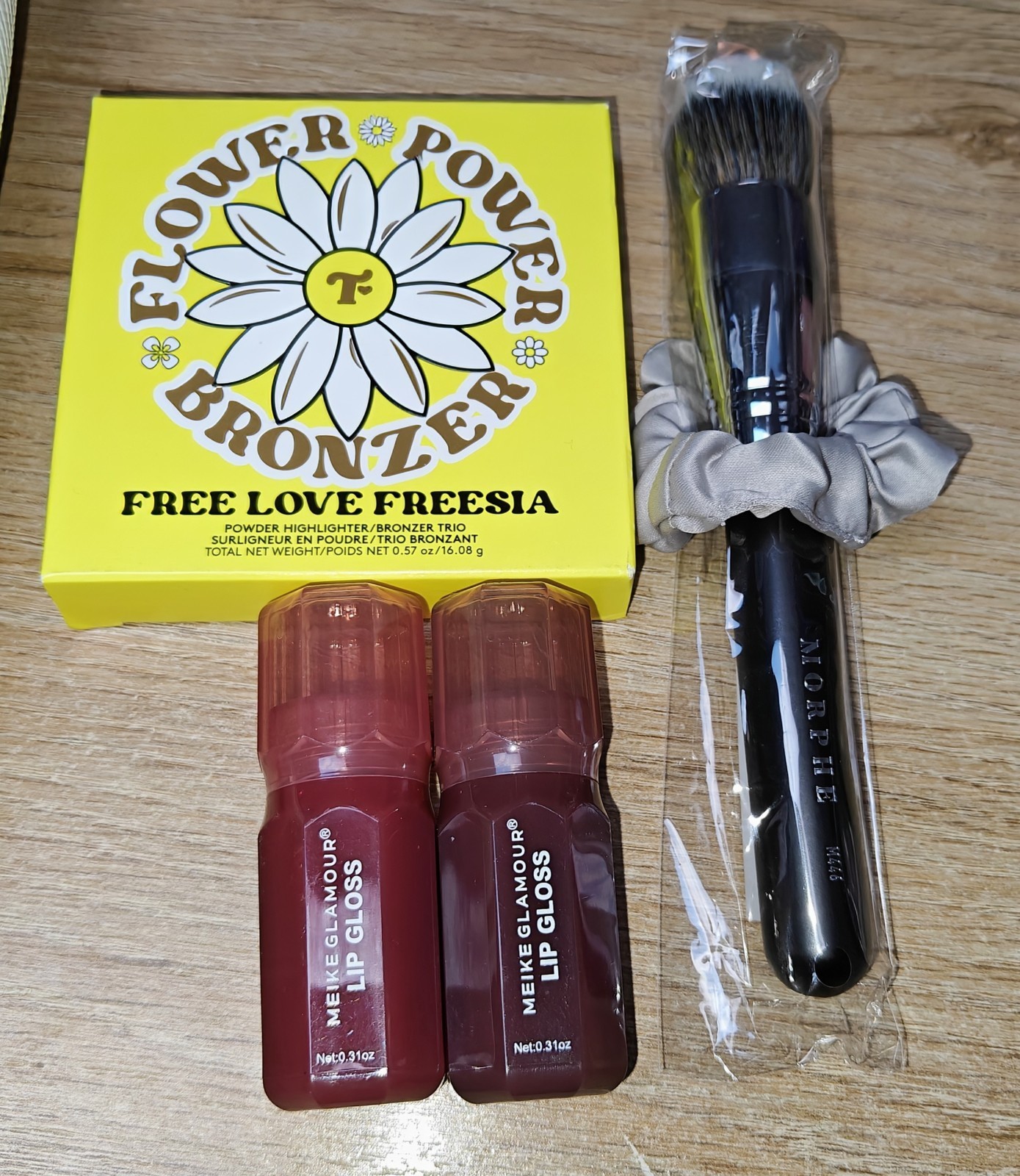 Beauty Bundle Feat: Fenty, Trixie, Essance, Half Moon & One/Size + Morphe Brush