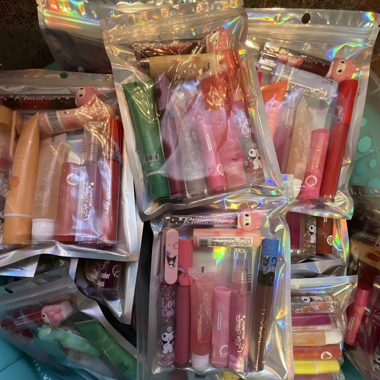 Assorted Mini Lip Gloss & Lip Balm Mixed Lot, Travel Size, All Skin Types