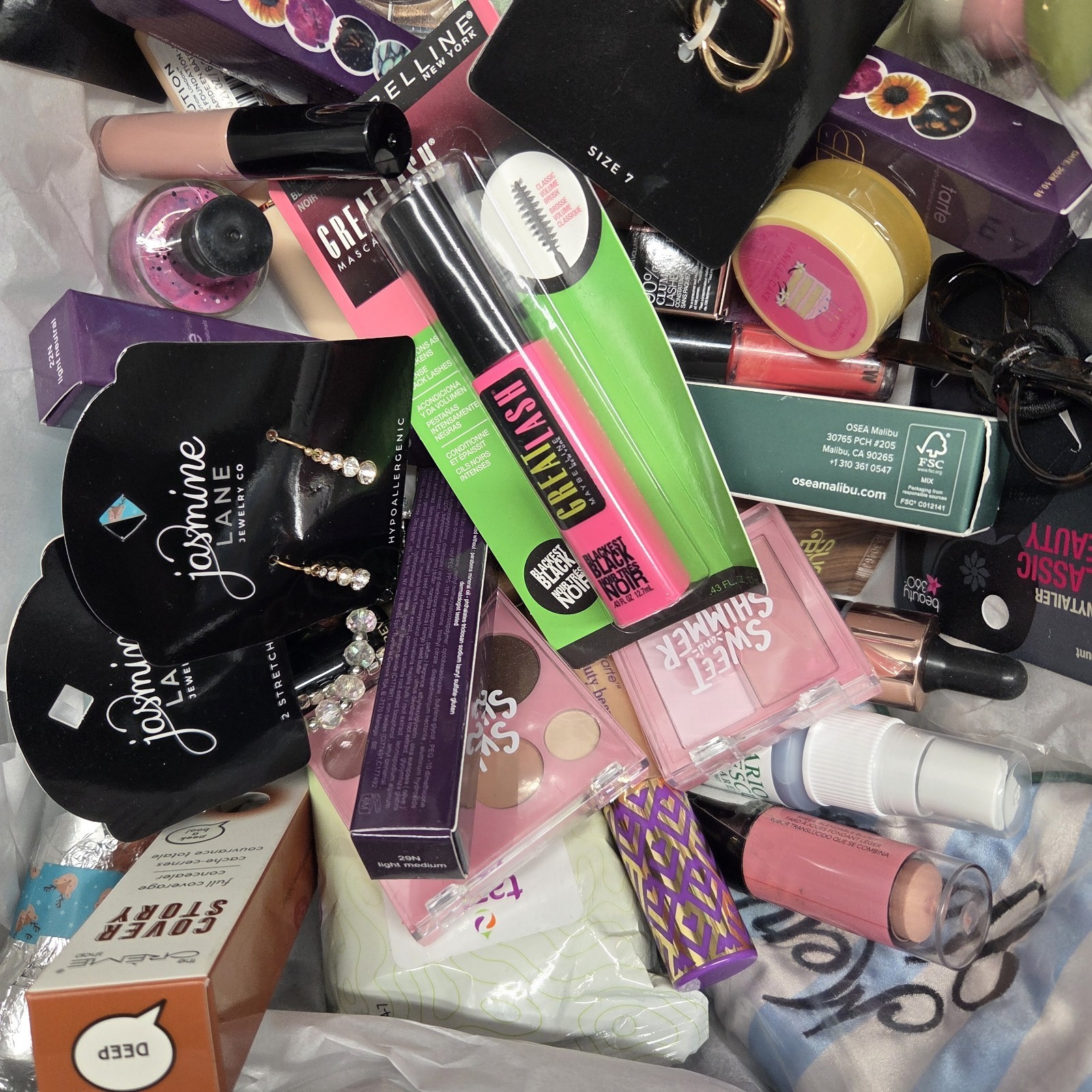 Huge Makeup Lot New Bundle High-end Cosmetics Beauty Jewelry 24 Pcs