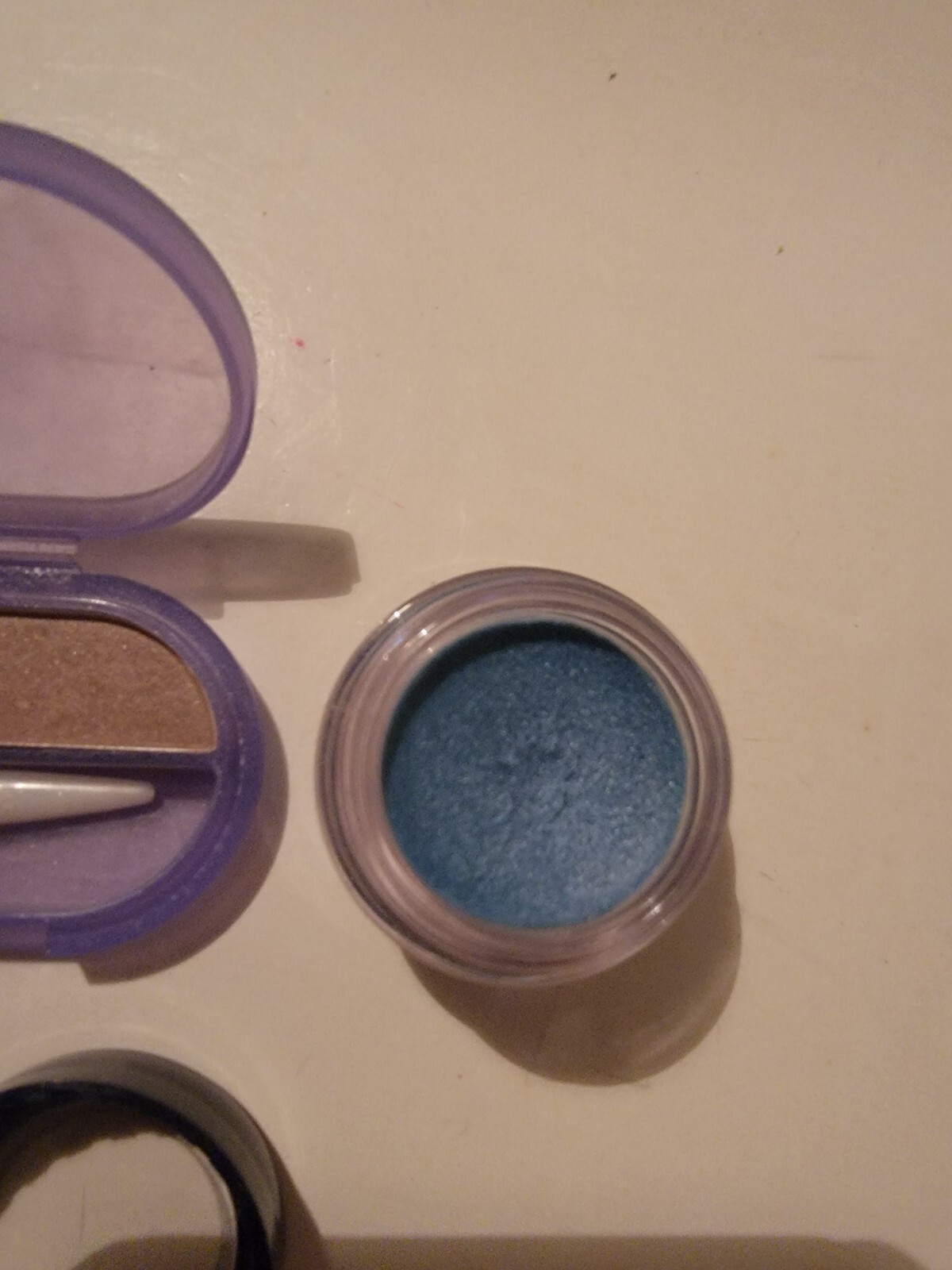 Lot Of 3 Eyeshadows Glimmer Lights Blue Beam Gold Glitz Seashell Pink