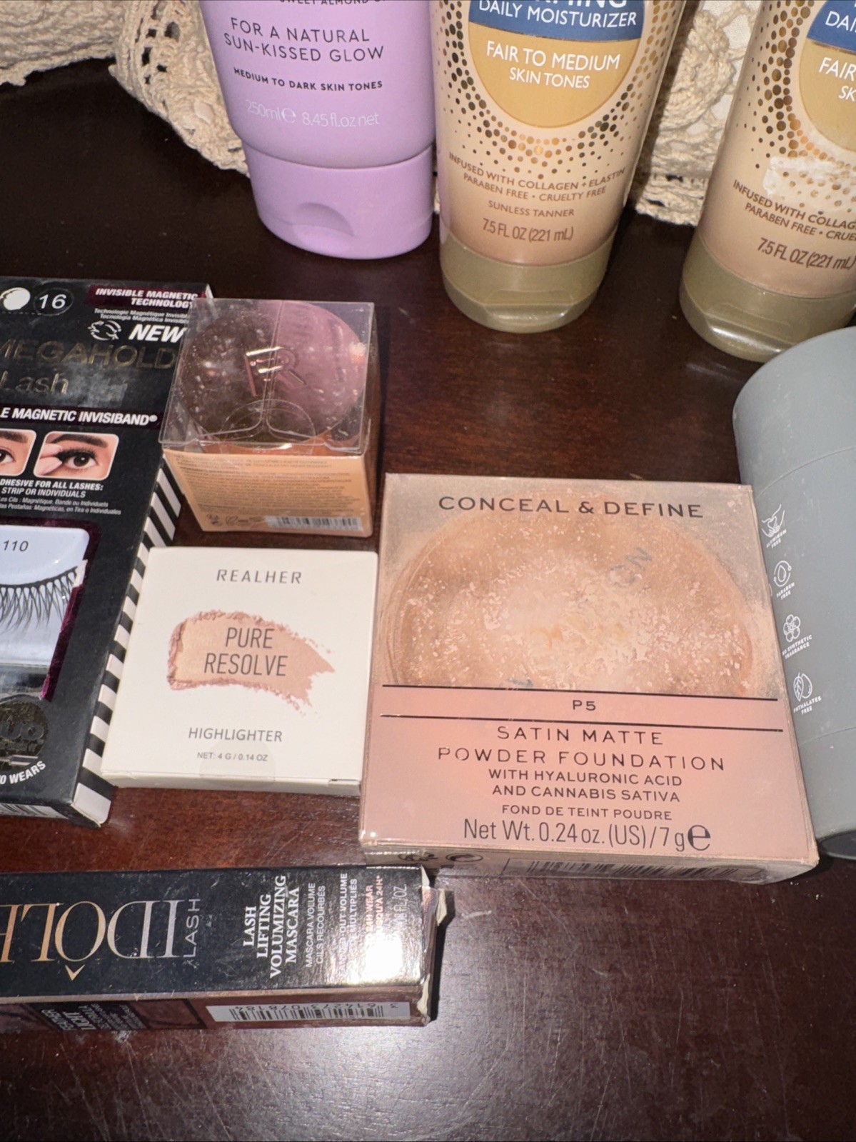 New Makeup, Skincare + Hair Lot Everything Pictured Full + Minis(15 Pcs)