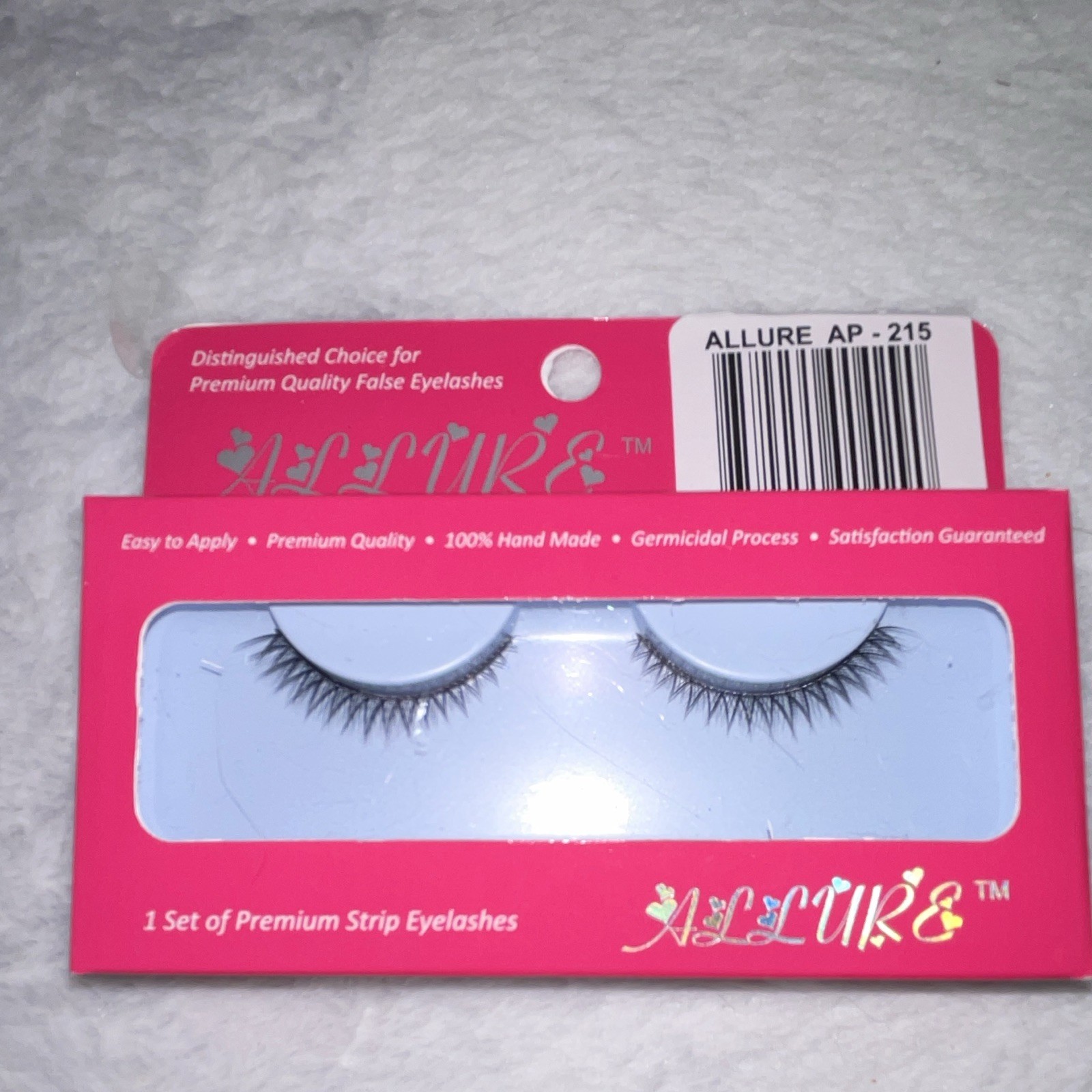 The Crème Shop Lot: 3 Belle Mask, Wipes, Lashes, Lip Tints EDP Eclaire 35ml