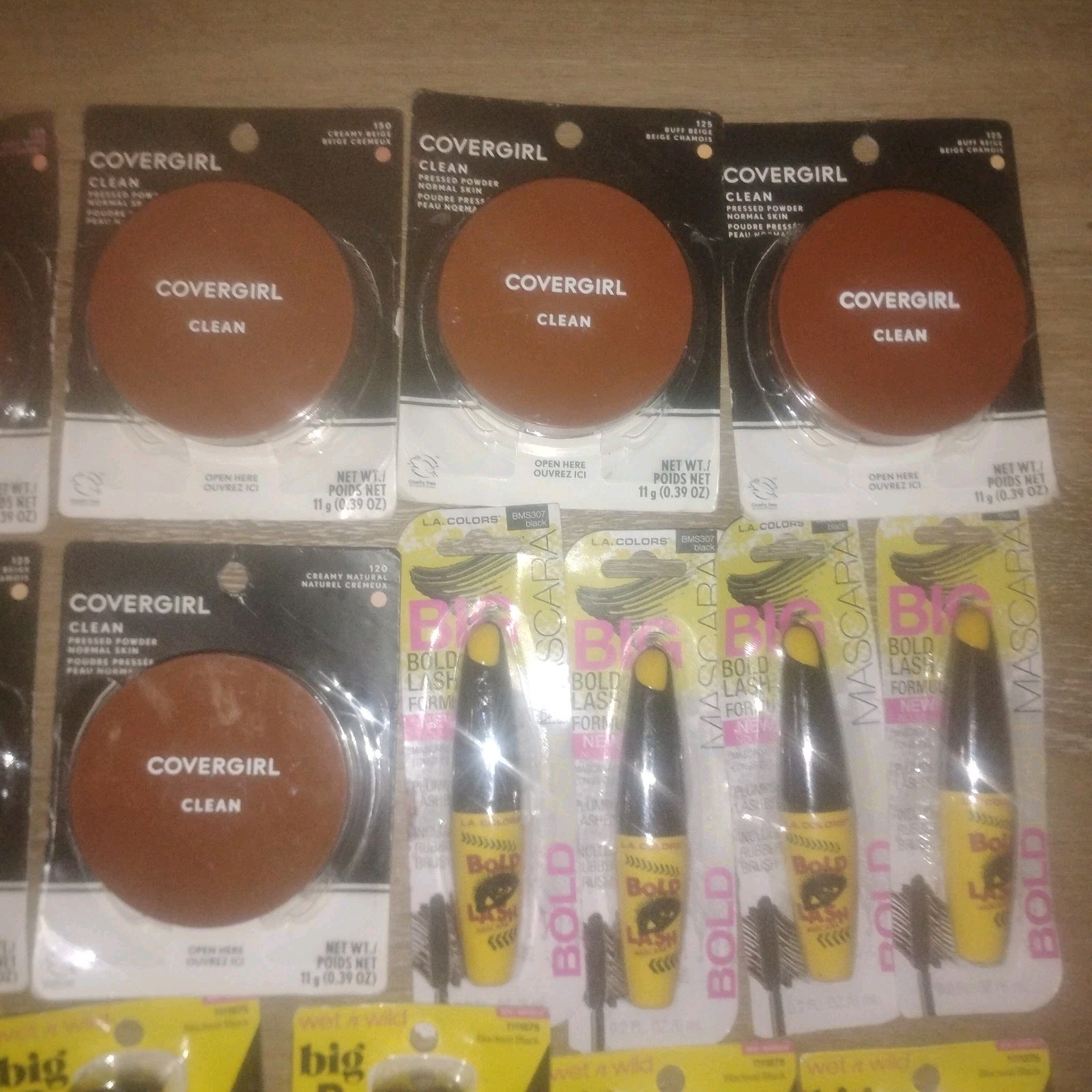 Lot Of 33 Makeup Cover Girl Maybelline, Wet N Wild, LA Colors