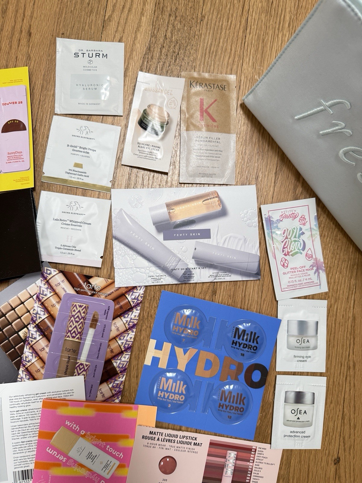 Huge 40 Travel Sample Lot Makeup Bag Tom Ford Fresh Drunk Elephant Prada Tarte