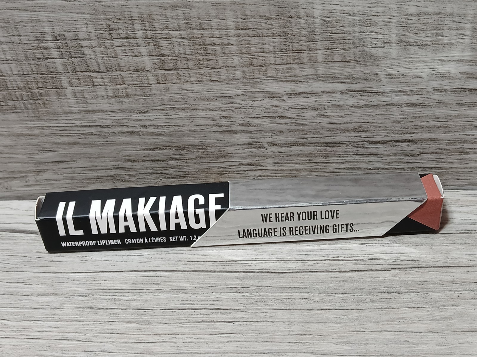 (Lot Of 4) IL Makiage Lot Anti Aging Serum, Concealer, Eye Pencil, & Lip Liner