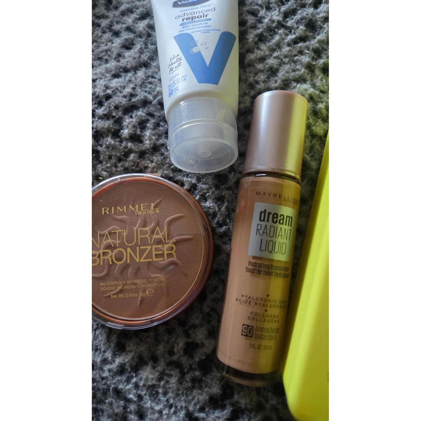 Beauty Bundle Maybelline Foundation Rimmel Bronzer W Body Wash Vaseline Lotion