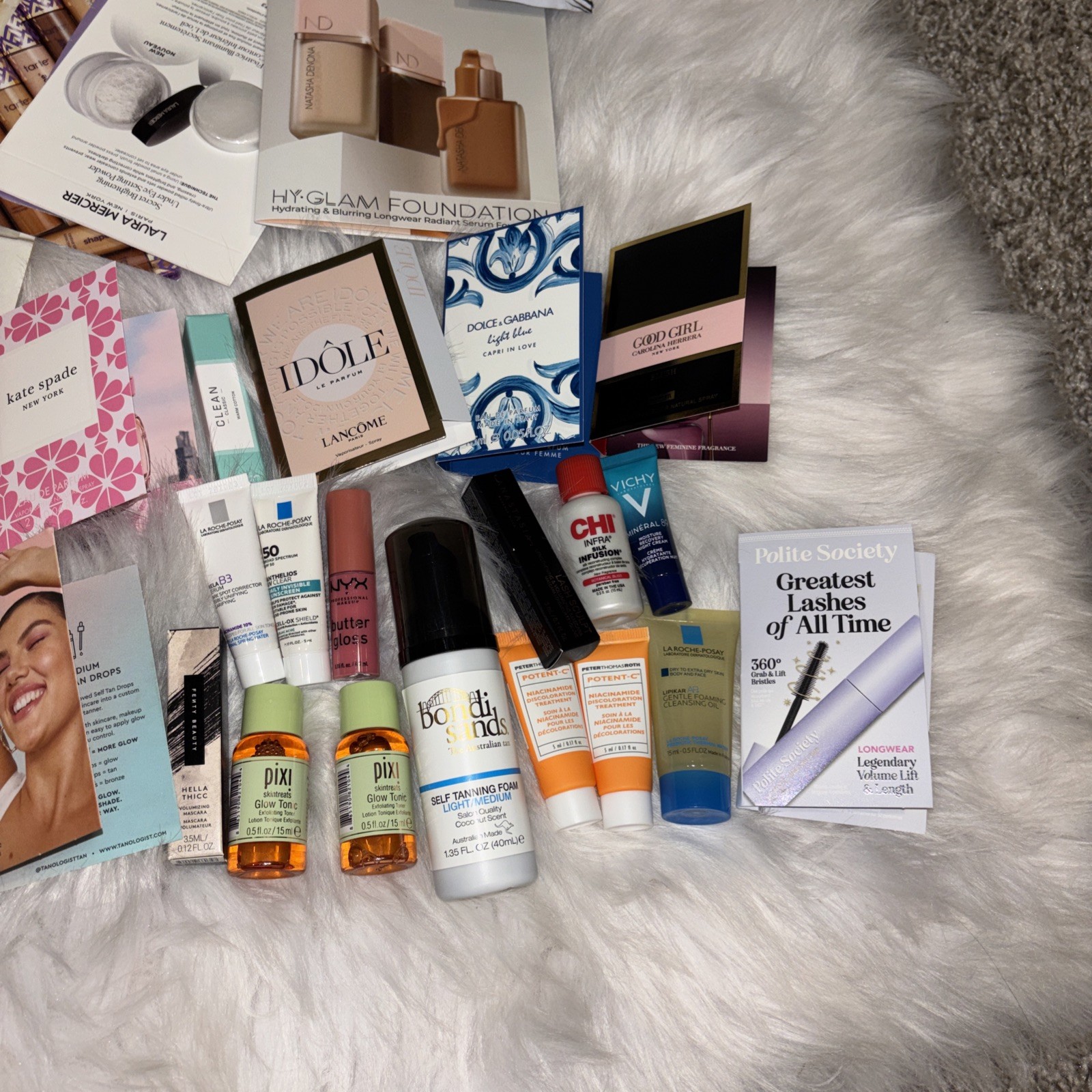 100 Pc Skincare, Fragrance, Hair Lot – Foil Packets & Deluxe Samples – All Shown