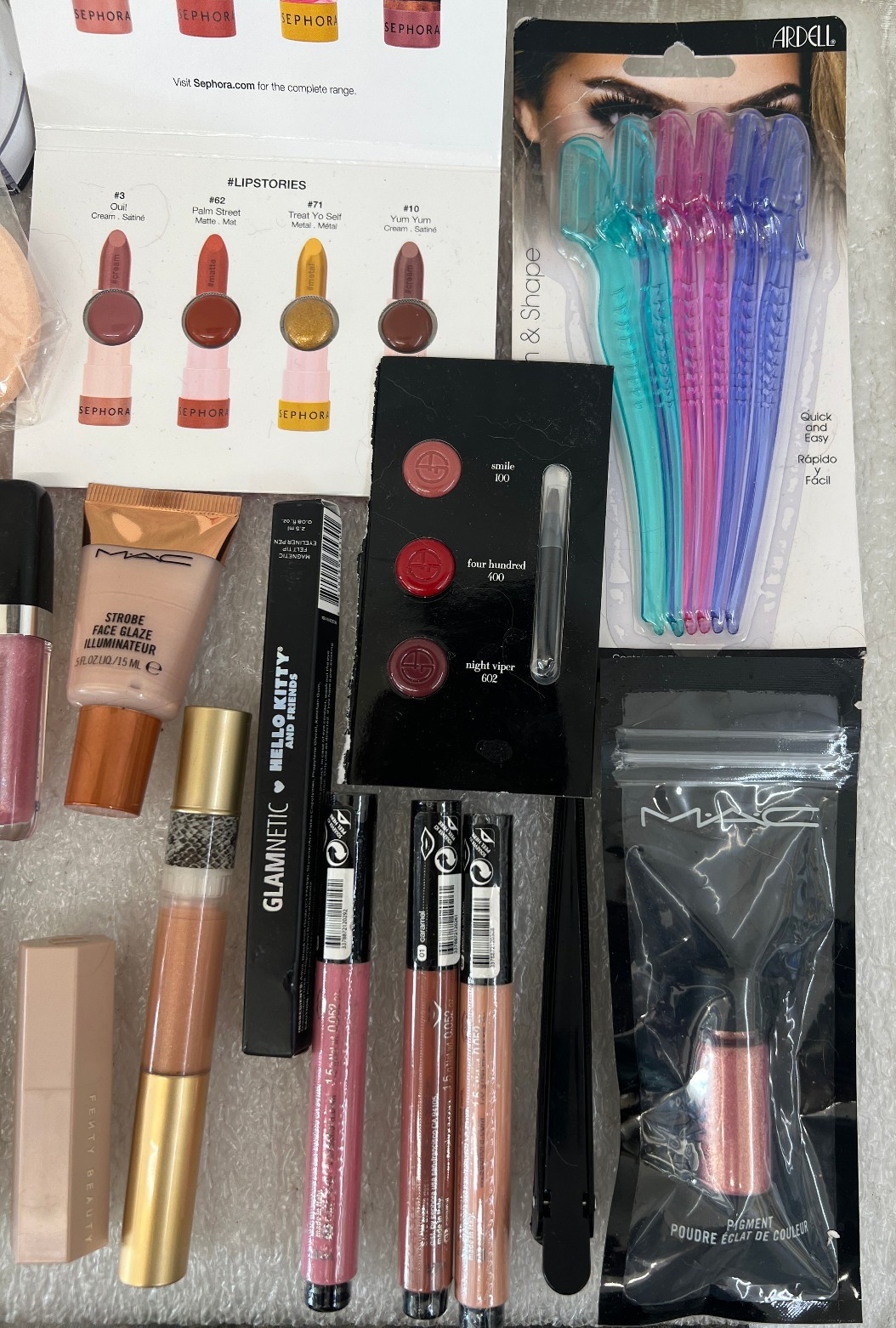 Mixed MAKEUP BEAUTY Bundle Lot of 25 PCS