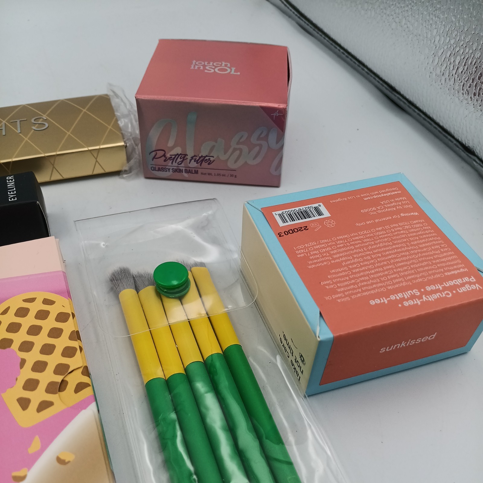 Nice Lot Of New Women’s Makeup And Beauty Care Accessories- Makeup