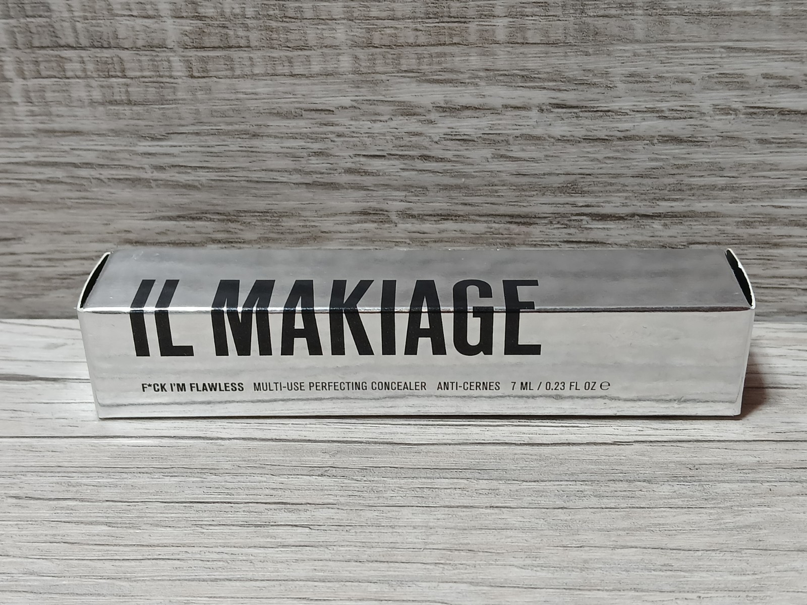 (Lot Of 4) IL Makiage Lot Anti Aging Serum, Concealer, Eye Pencil, & Lip Liner
