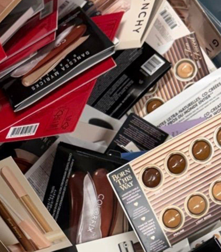 NEW! 100 pc High End Skincare Beauty Cosmetics Makeup Hair Sample Packets Lot