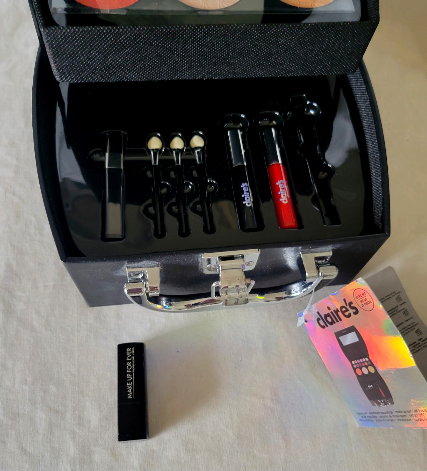 NEW Claires 22 Pc Makeup Set Studded Black Case Eyeshadow Mascara Lip Gloss $50