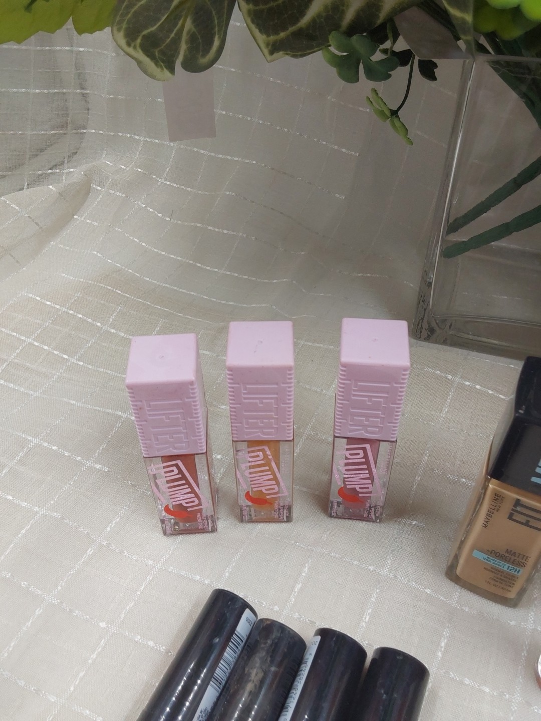 Deluxe Makeup Lot 💄 Assorted Brands & Colors (Milani-Maybelline-ELF-wet N Wild)