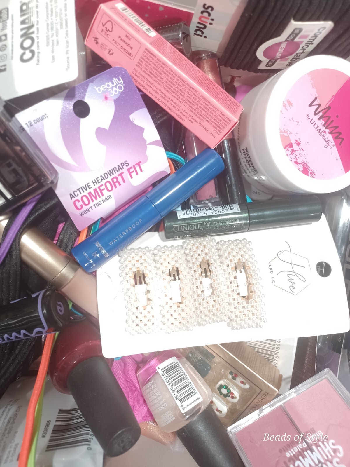11 pc Mixed MAKEUP BEAUTY Lot Cosmetic Bundle Lots Skin , Self Care Cosmetics