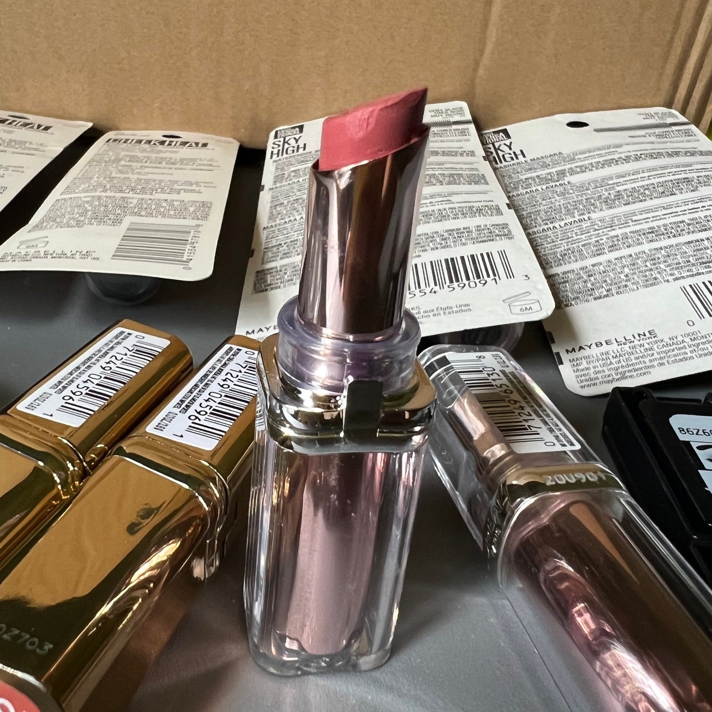 Lot 11 L’oreal/Maybelline Makeup Mix Lots SRP: $120