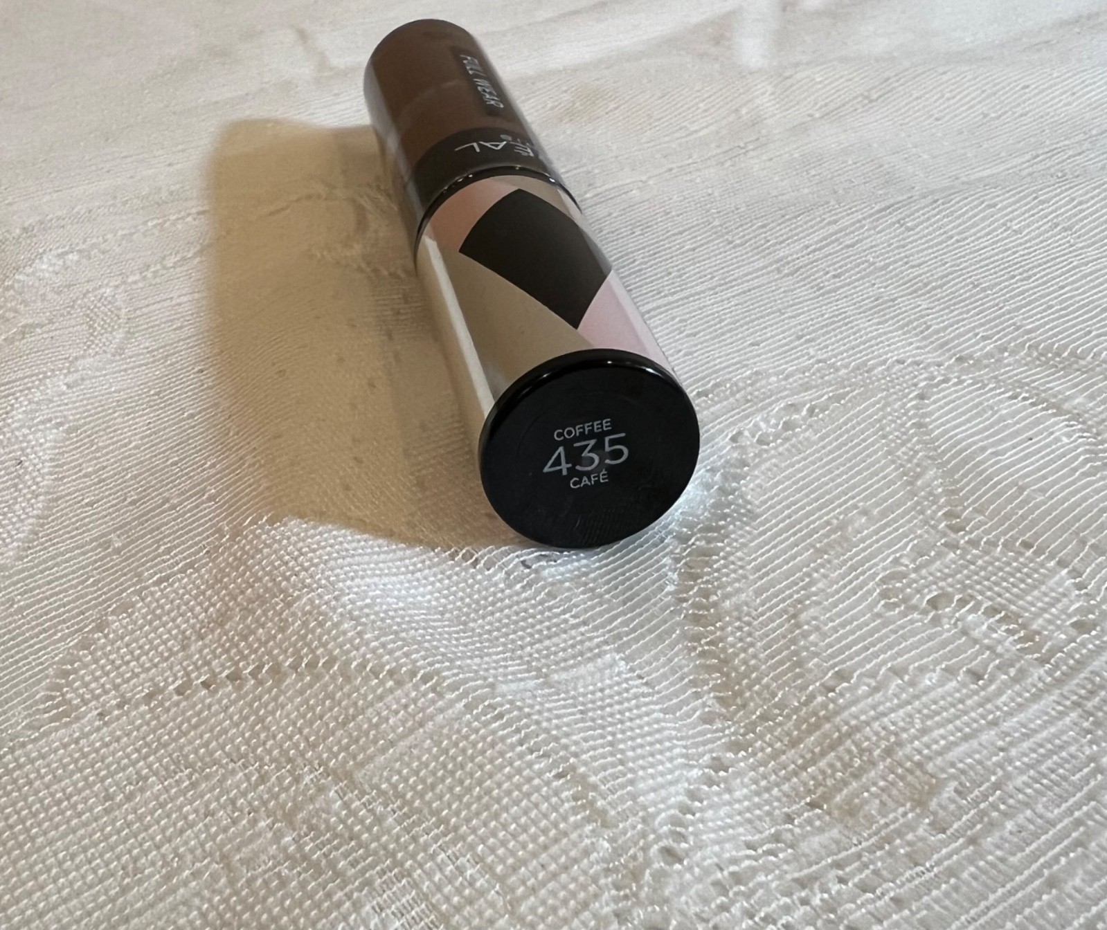 Makeup Lot 11 Deep Tone Covergirl Revlon Elf L’Oréal Foundation Lip concealer