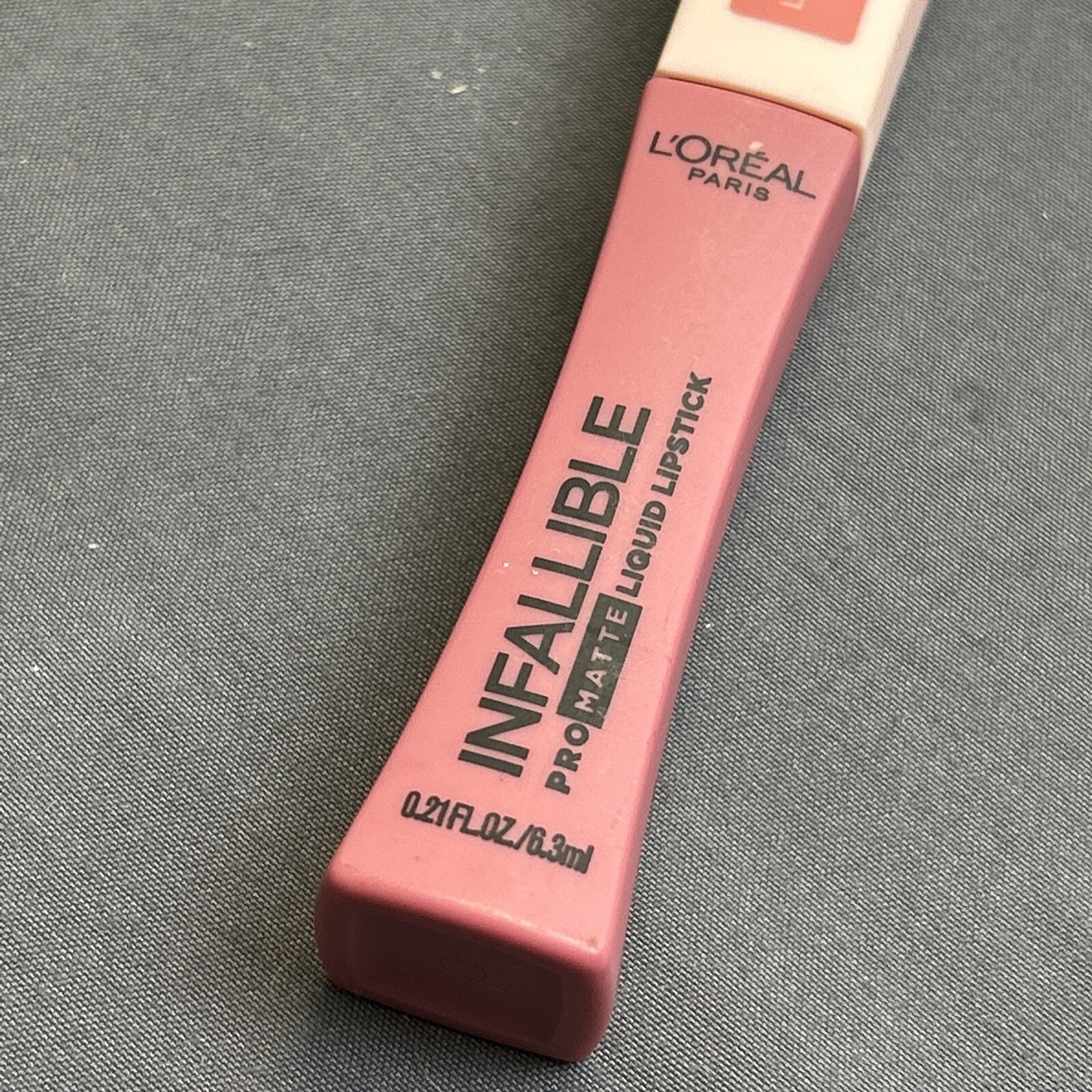 Mixed MakeUp Lot Of 4 Lips, Revlon, L’Oréal, Maybelline, NYX, Balm, Gloss, Etc