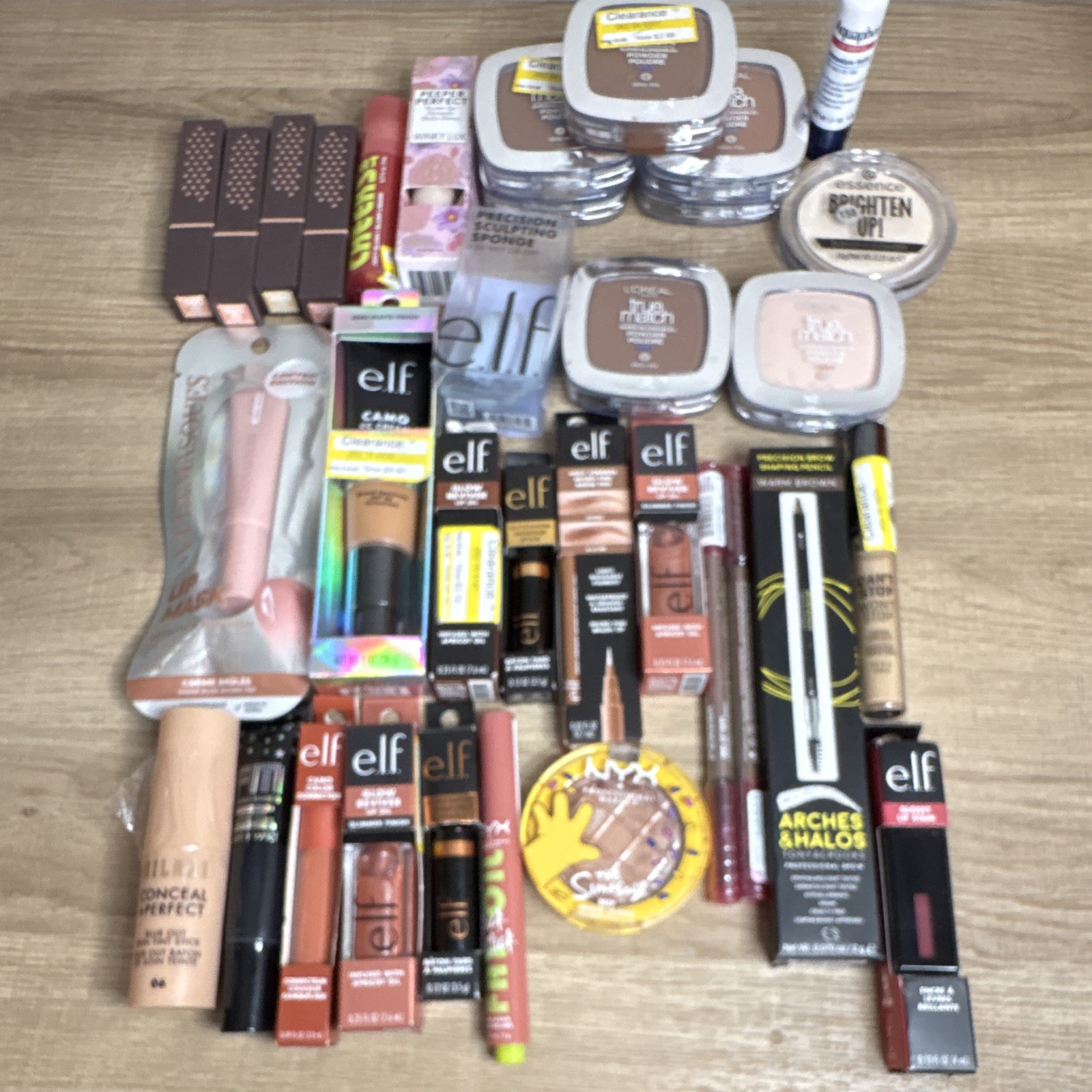 Mixed Makeup Lot Bulk Wholesale e.l.f. Camo CC, L’Oréal & More | 34 Pieces
