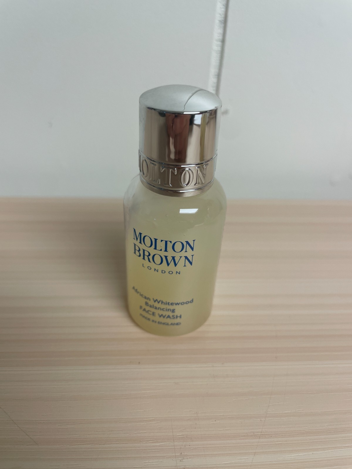 Beauty Bundle of 7 Valentino Elizabeth Arden Clarins One Size Molton Brown *