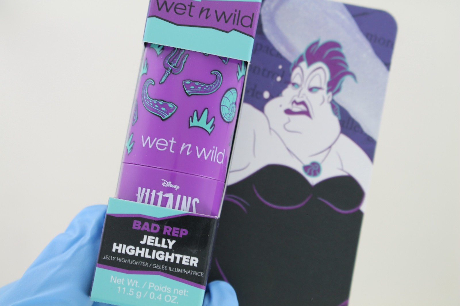 New Wet N Wild Disney Villains Lot – Ursula – Bag, 2 Blush, Highlighter