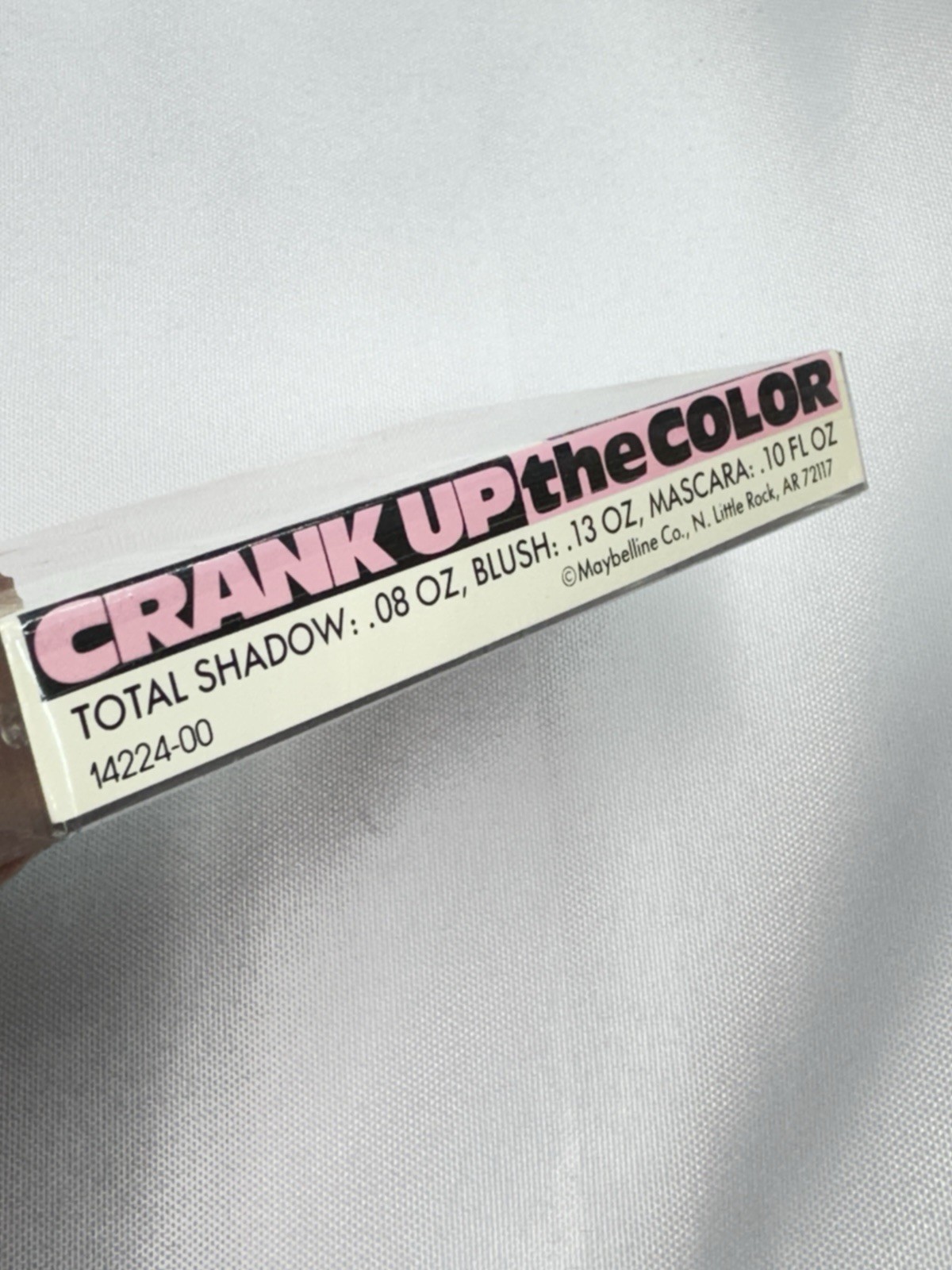Maybelline Crank Up The Color Shine Free 14224-00 Rare HTF Seal Cassette Read
