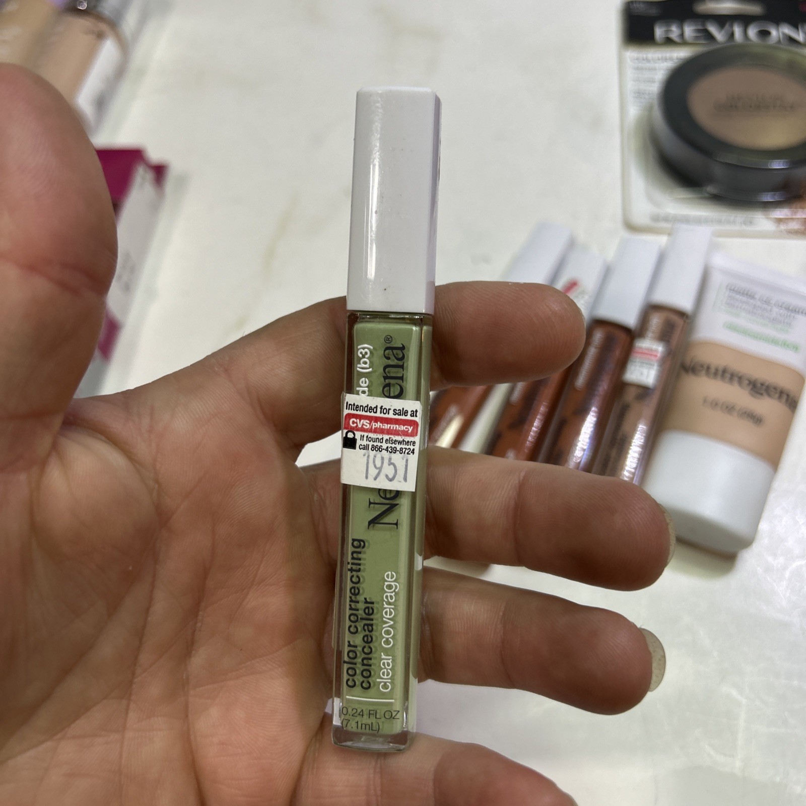 Make Up Bundle Neutrogena Joah Elf Revlon Hard Candy See Photos