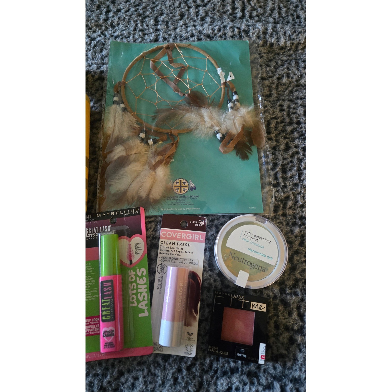 Makeup Skincare Bundle Bath & Body Works Maybelline Neutrogena Covergirl Doucce