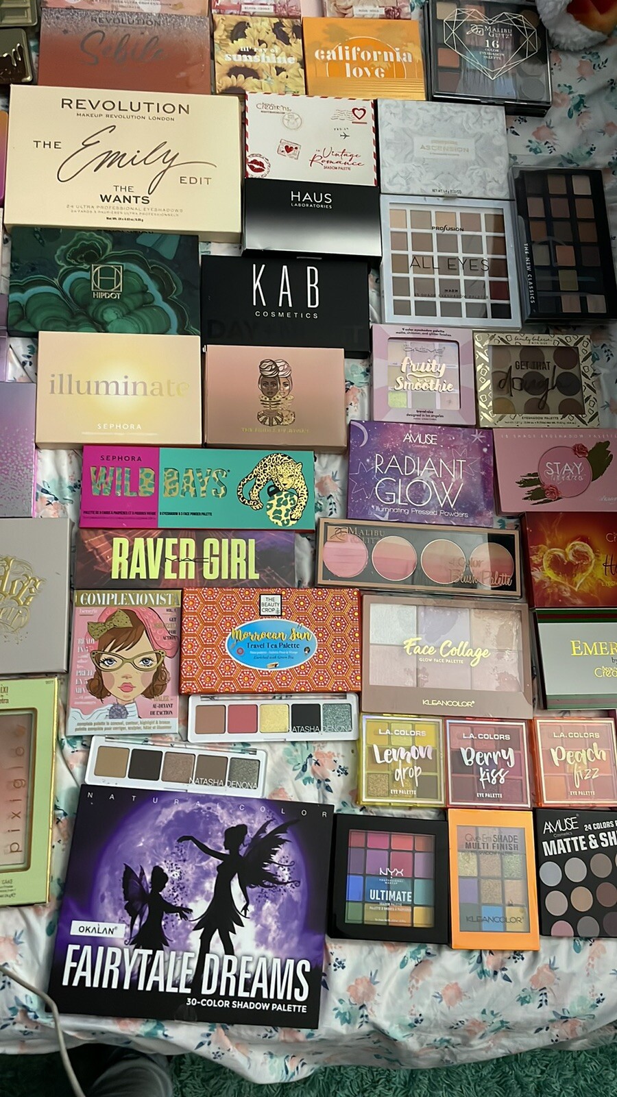 Bulk Beauty And Makeup Lots