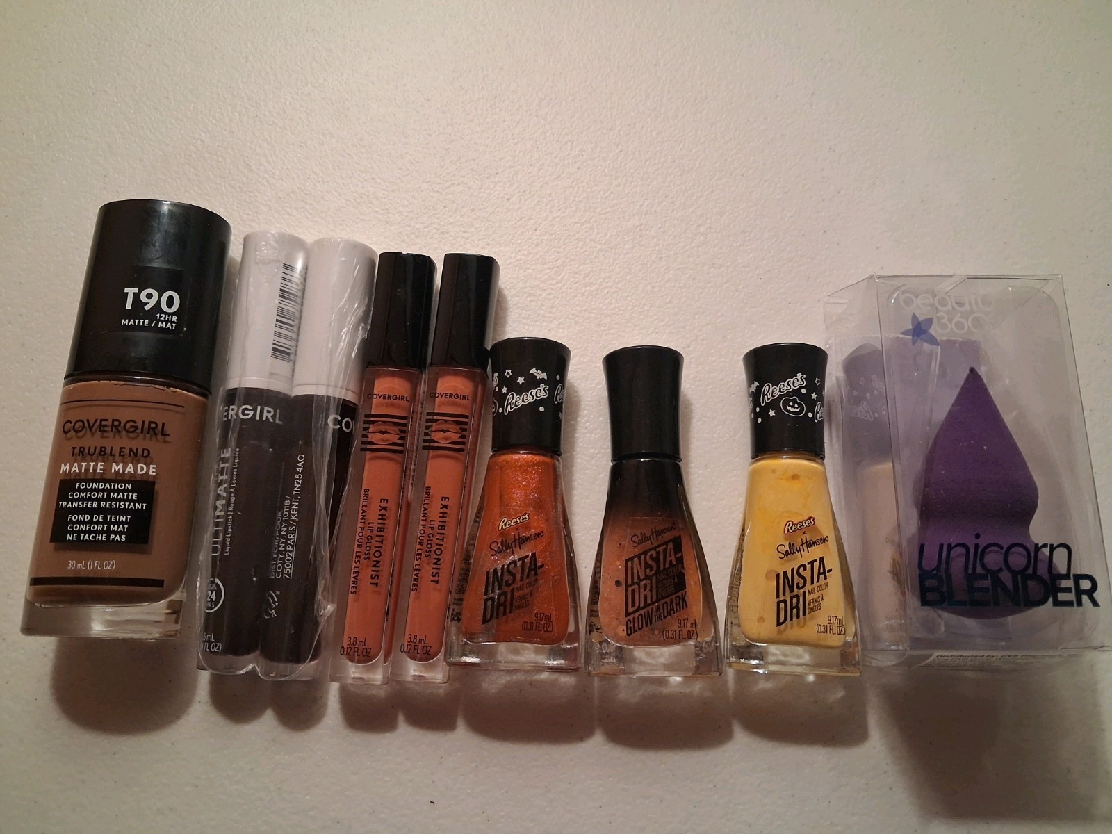 Assorted Full Size Beauty Lot: Covergirl TruBlend & Sally Hansen Insta-Dri