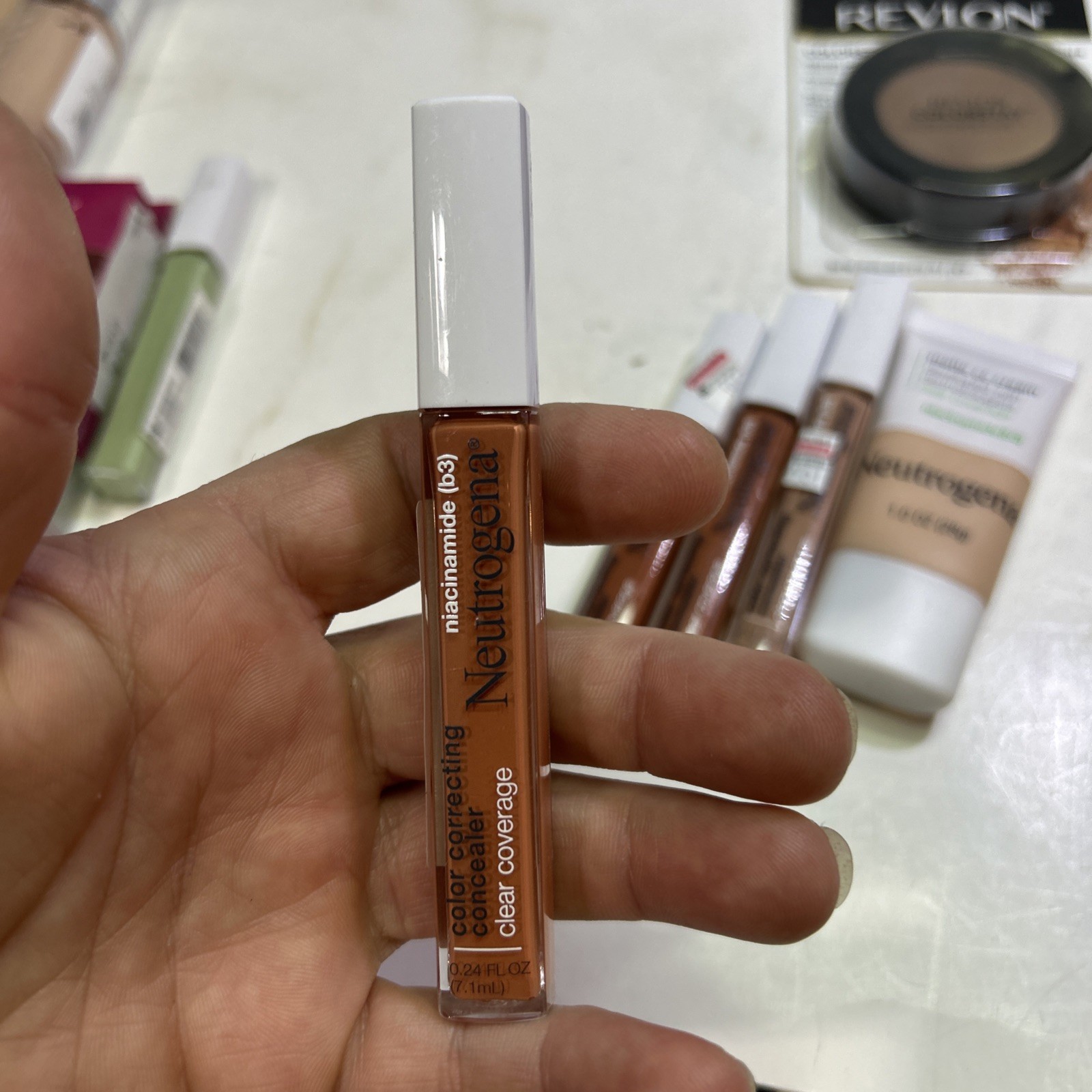 Make Up Bundle Neutrogena Joah Elf Revlon Hard Candy See Photos