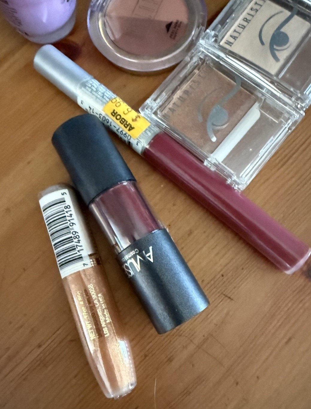 NEW Makeup/ Beauty Cosmetics Bundle Lot Revlon, MaxFactor, Etc. Makeup Set