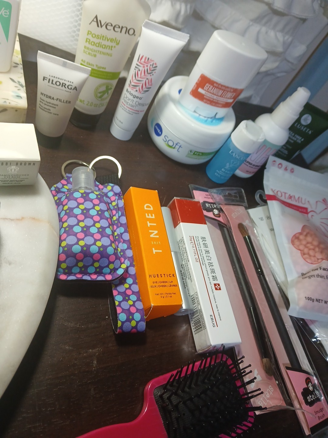 Lot of Makeup & Beauty Deluxe Samples + Full Size Nivea Briogeo + More