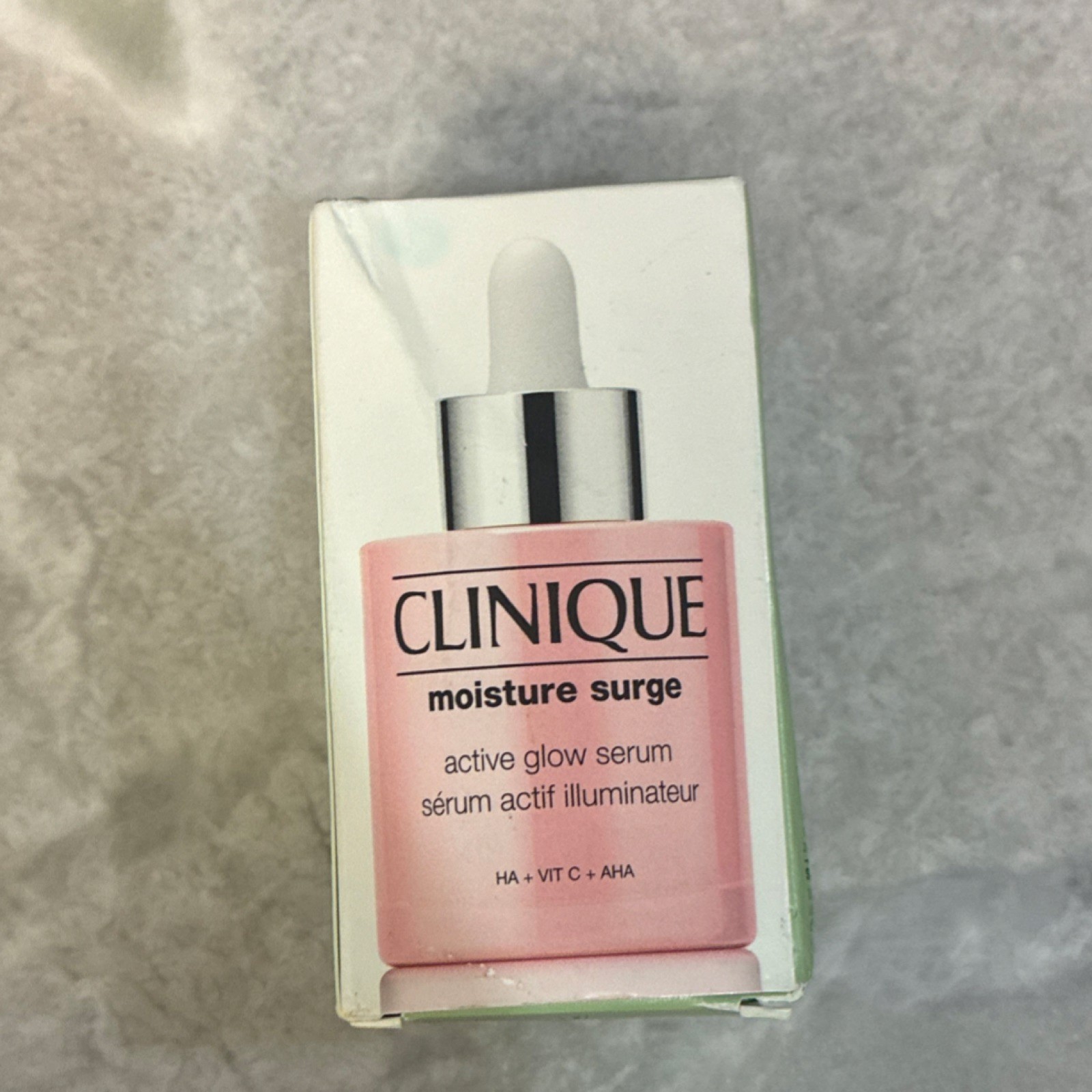Clinique Full Size Makeup/Skincare Lot Moisture Surge + Redness Solutions SPF 15