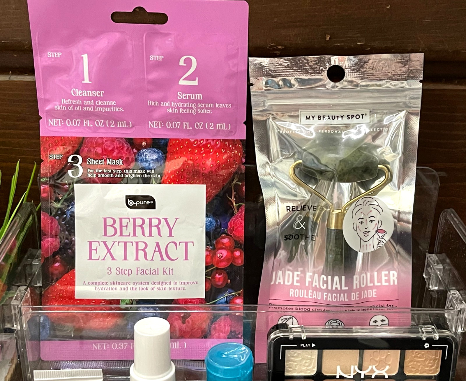 Large Beauty and Skincare Lot for Ladies-GREAT ITEMS! See All Pics/Read