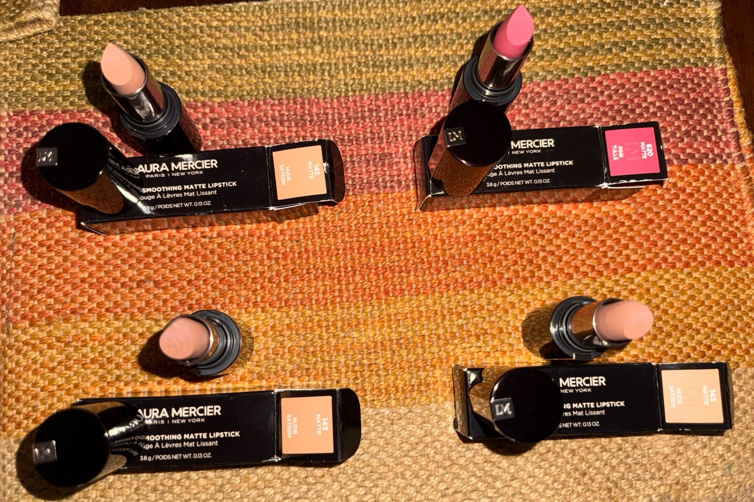NIB 10pc Laura Mercier Full Size Makeup Bundle – Foundation-Concealer-Lipstick-&